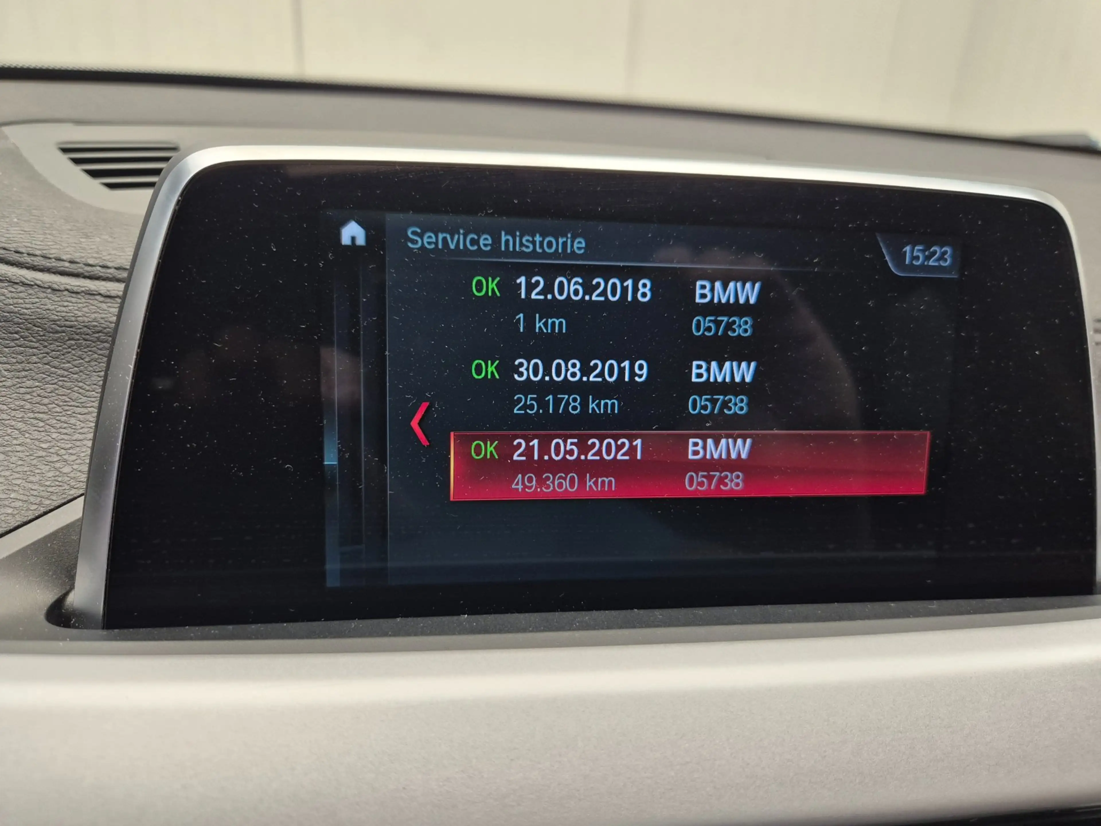 BMW X2 SDrive18i High Executive Navi Camera Ecc Cruise Pa — photo 19