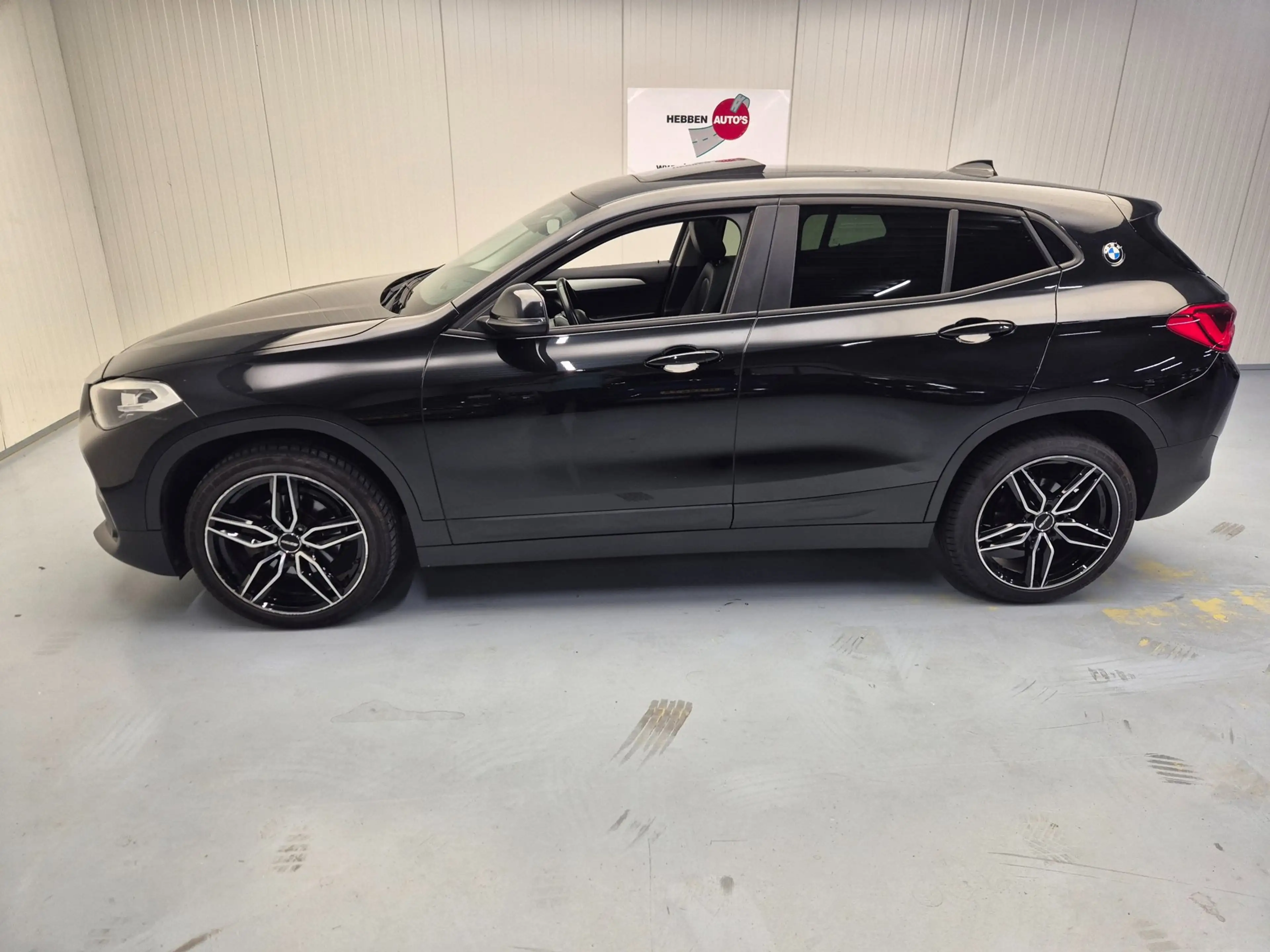BMW X2 SDrive18i High Executive Navi Camera Ecc Cruise Pa — photo 3