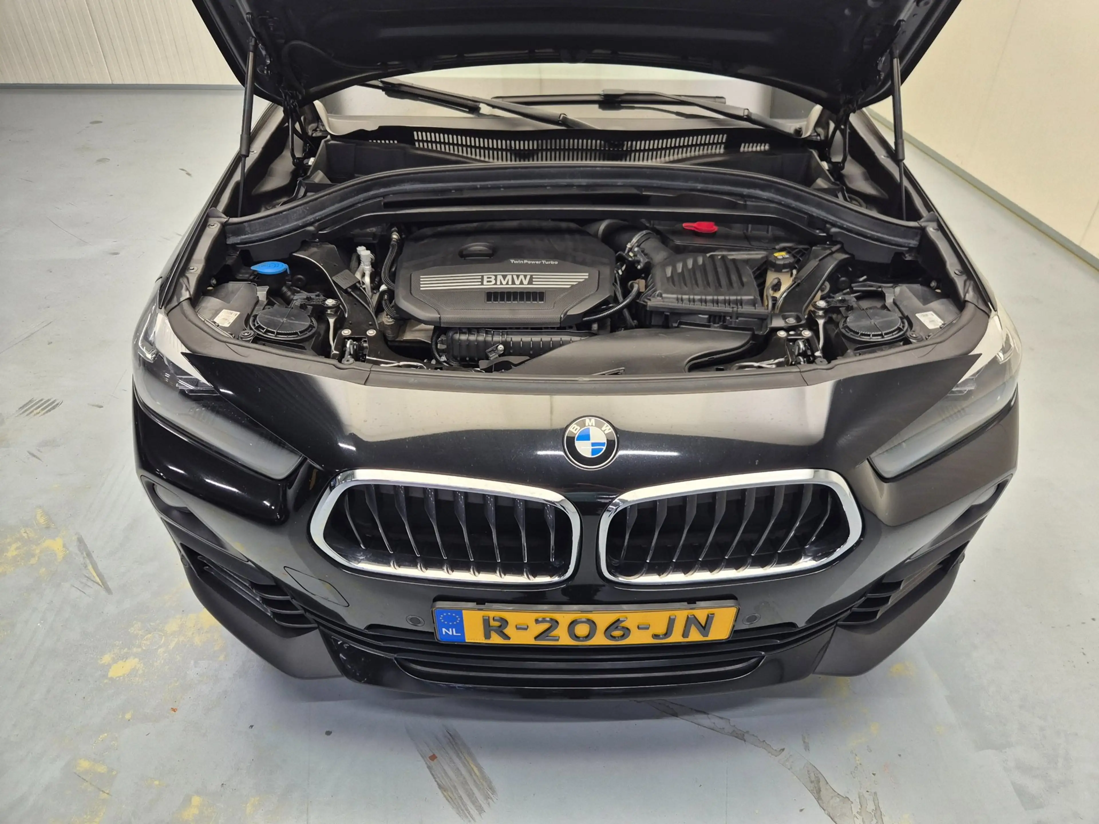 BMW X2 SDrive18i High Executive Navi Camera Ecc Cruise Pa — photo 15