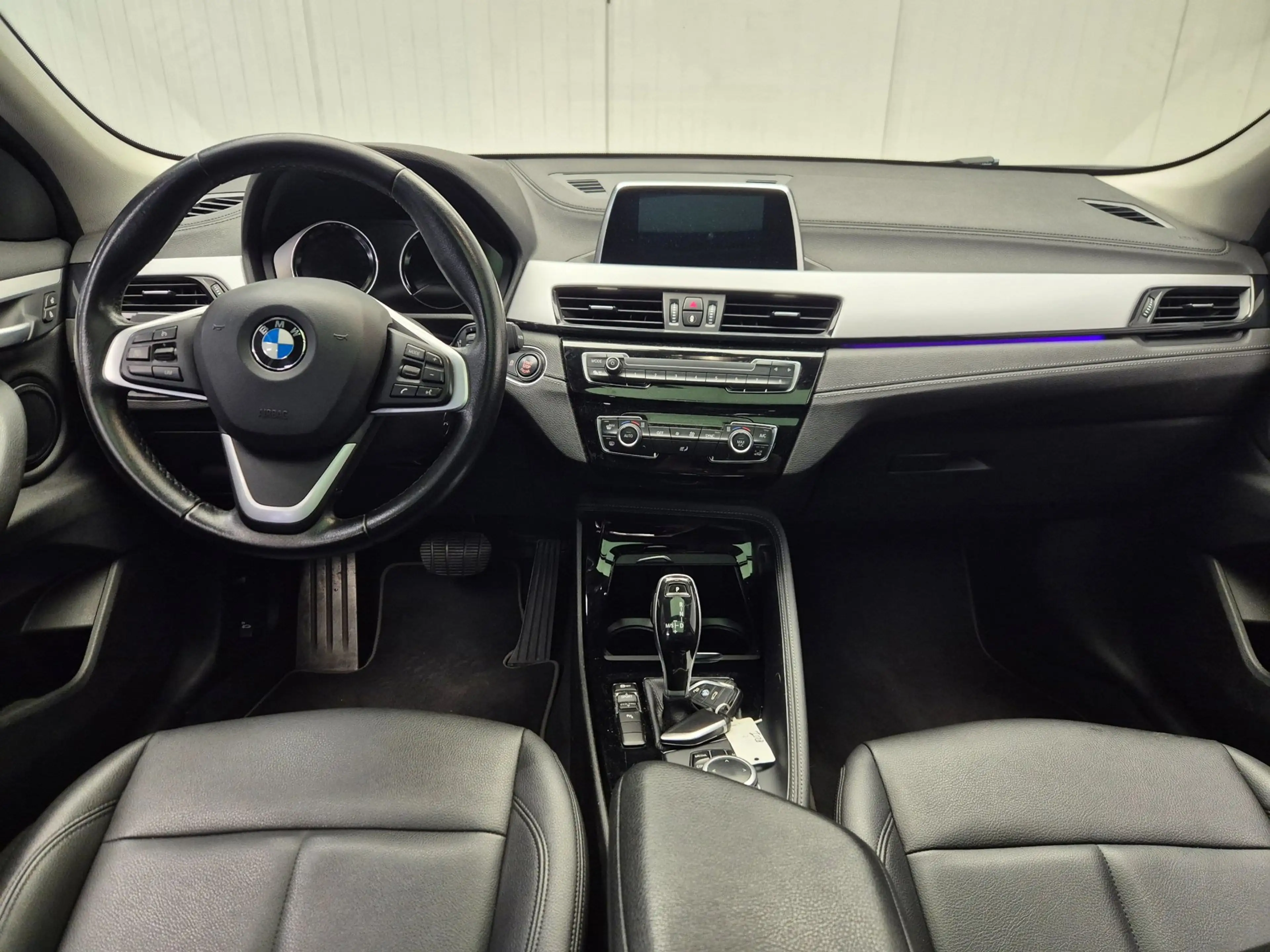 BMW X2 SDrive18i High Executive Navi Camera Ecc Cruise Pa — photo 5