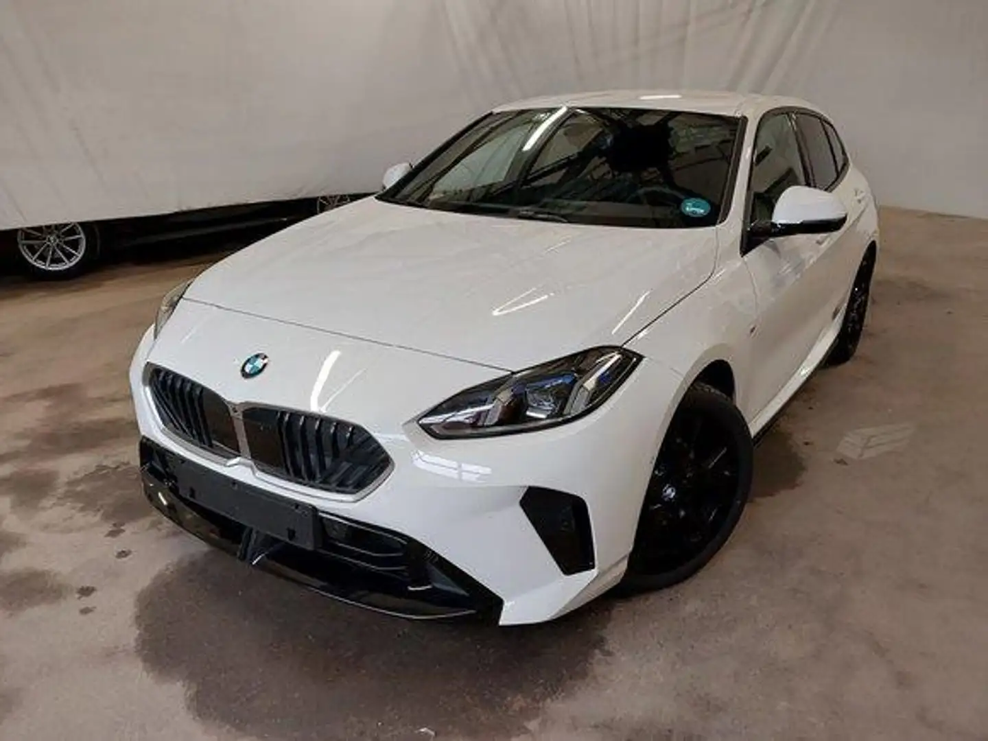 BMW 120 M-Sport ACC HeadUp H&K eSitze eKla KoZg 360° Blanc - 1