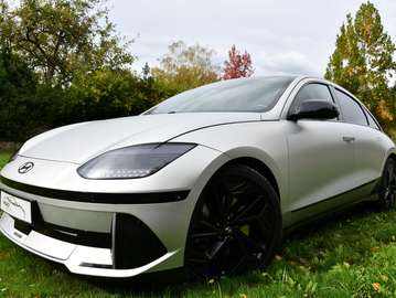 IONIQ 6 77,4 kWh 4WD First Edition FULL OP 28000KM