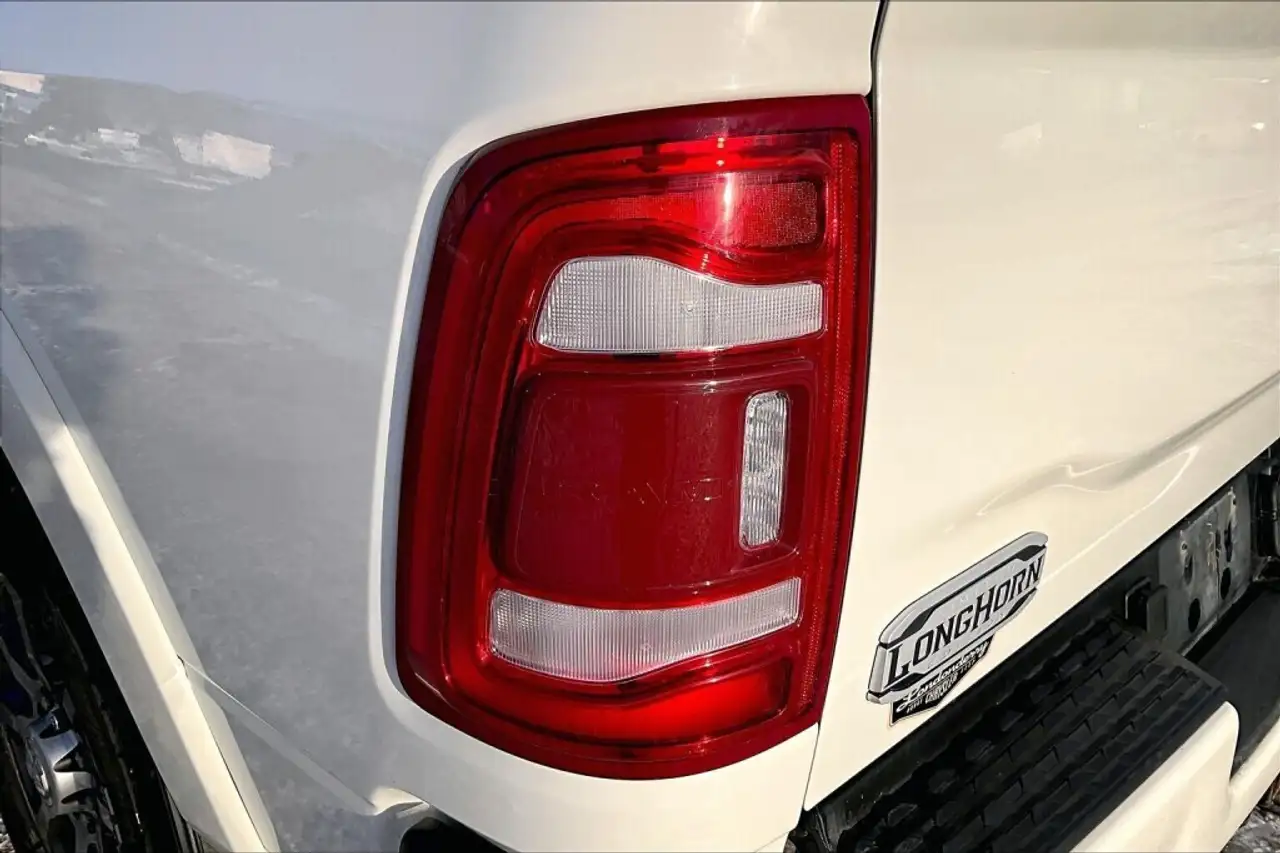 RAM 3500 снимка RAM 3500