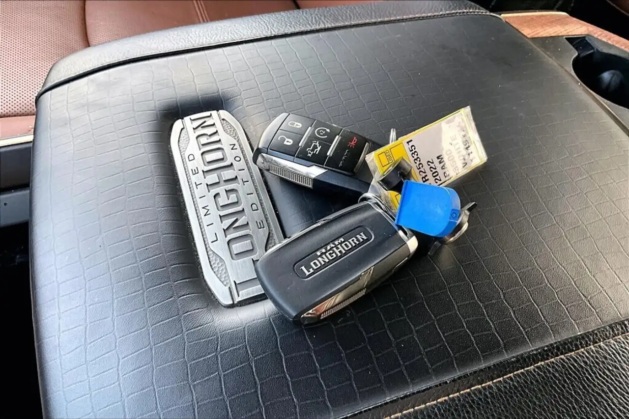 RAM 3500 снимка RAM 3500
