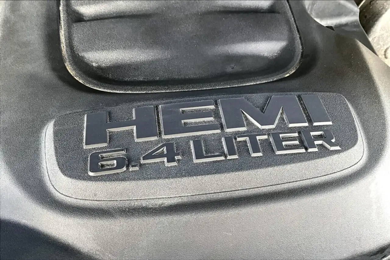 RAM 3500 снимка RAM 3500
