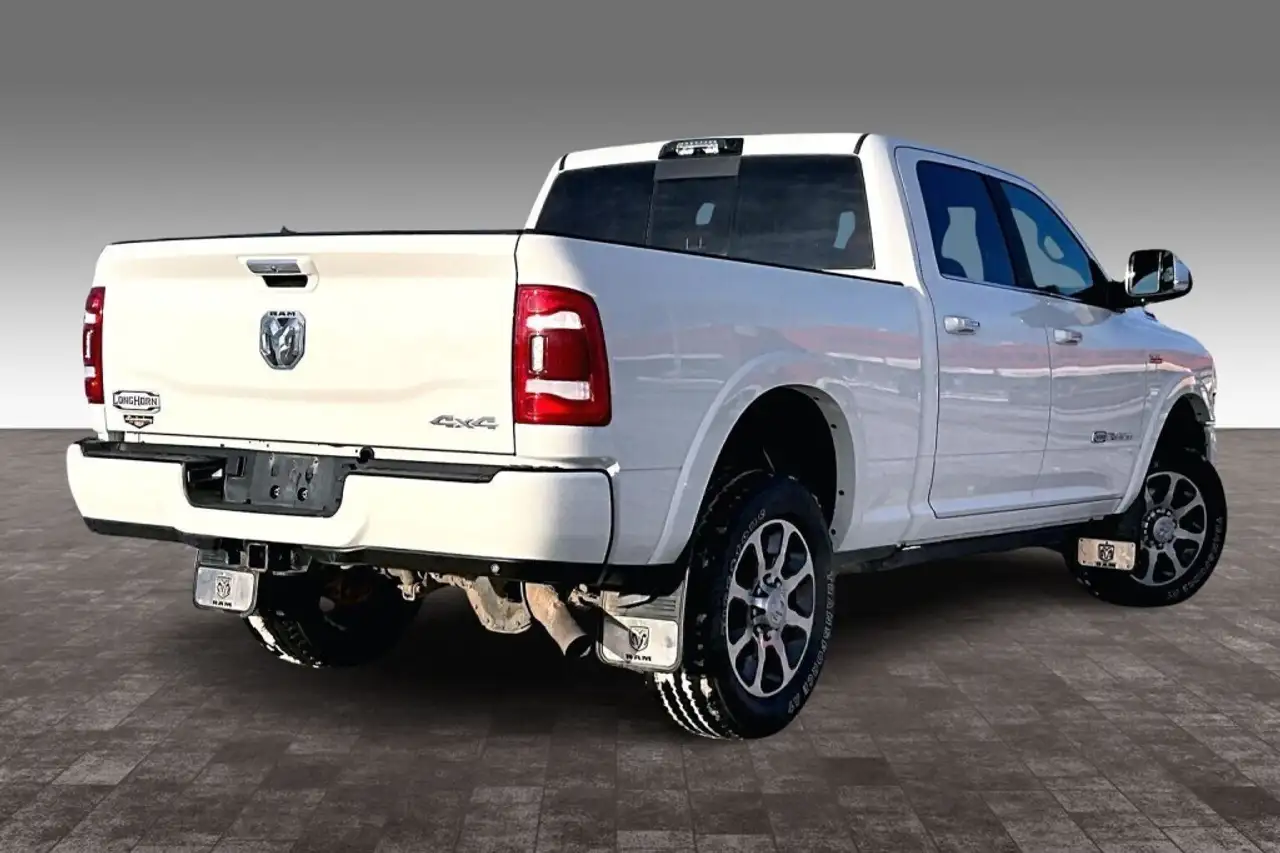 RAM 3500 снимка RAM 3500