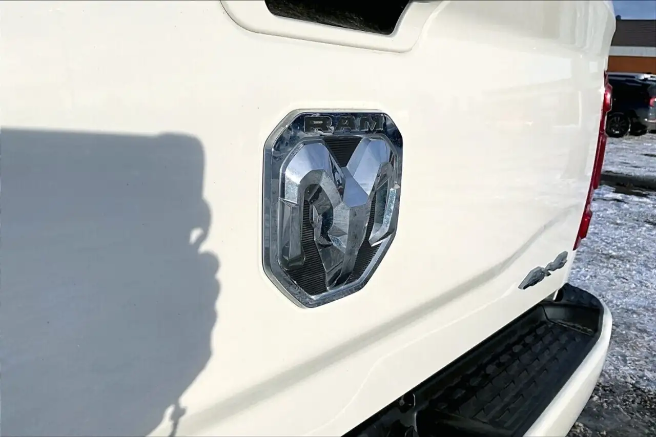 RAM 3500 снимка RAM 3500