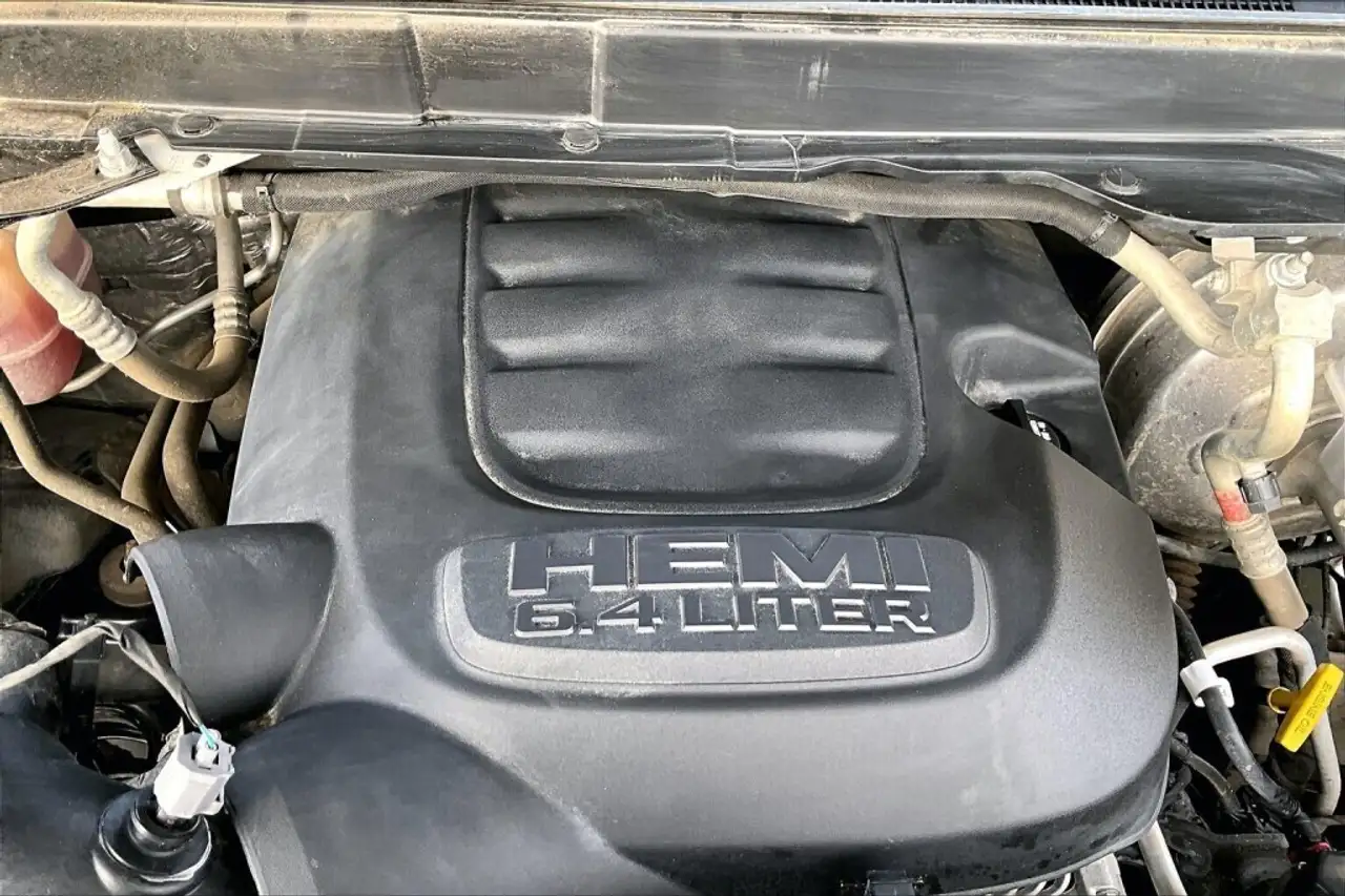 RAM 3500 снимка RAM 3500