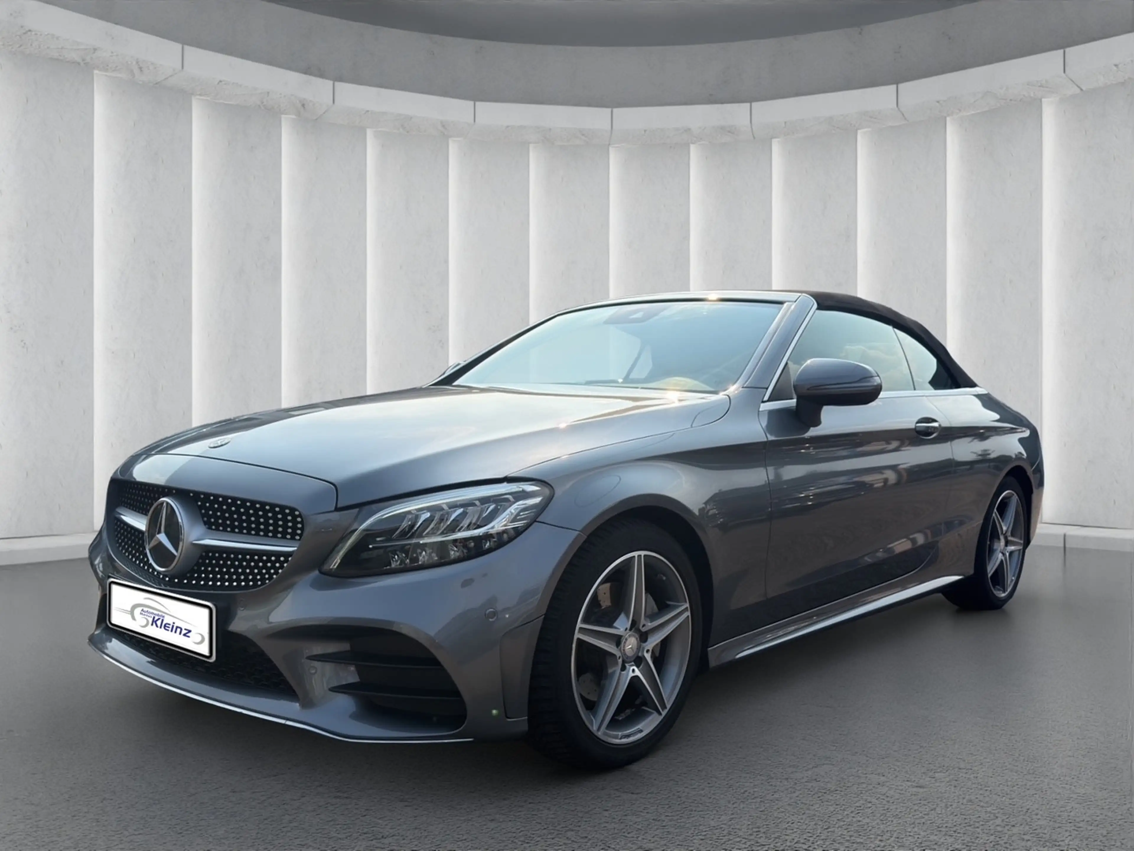 Mercedes-Benz C 200 CABRIO+AMG+CARPLAY+R-KAMERA+TOTWINKEL+LED
