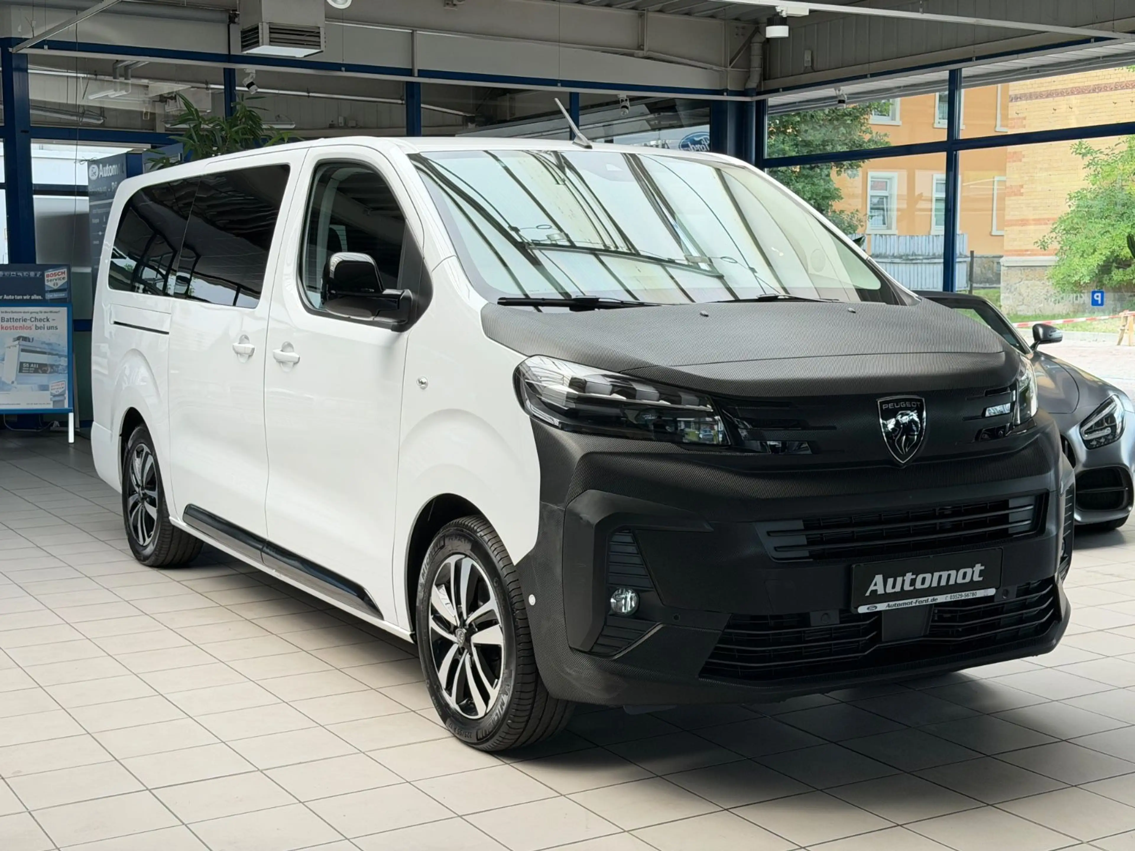 Peugeot Traveller 2.0 Allure L3*LED*Standh.*AHK*7-Sitzer — photo 3