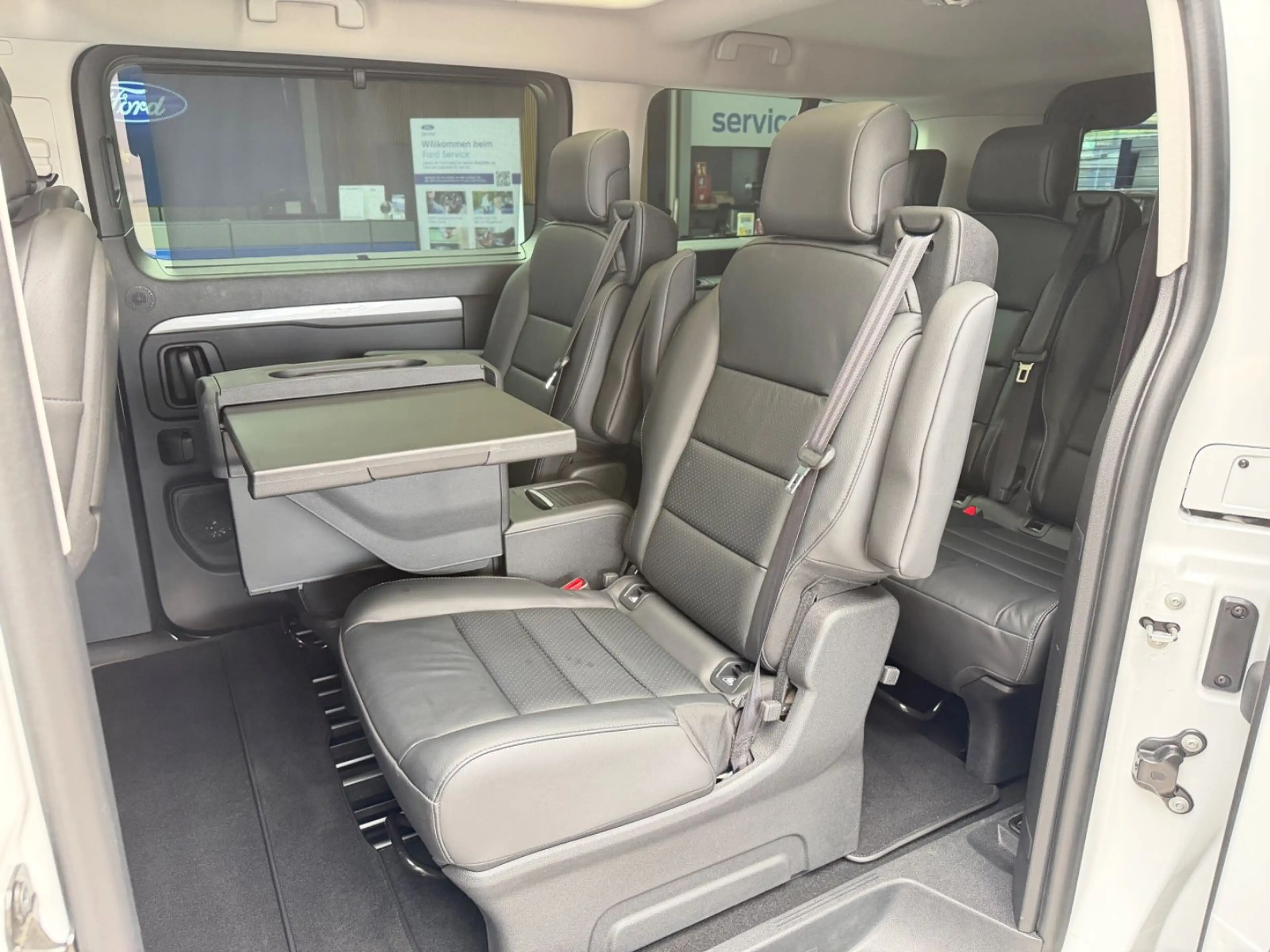 Peugeot Traveller 2.0 Allure L3*LED*Standh.*AHK*7-Sitzer — photo 13