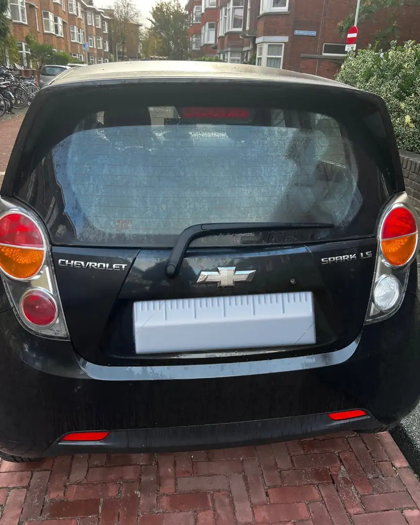Chevrolet Spark 1.0 16V L Zwart - 2