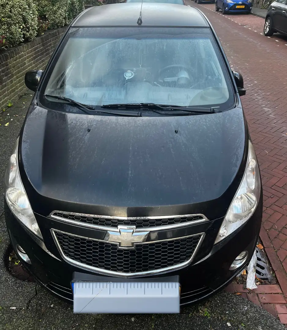 Chevrolet Spark 1.0 16V L Zwart - 1