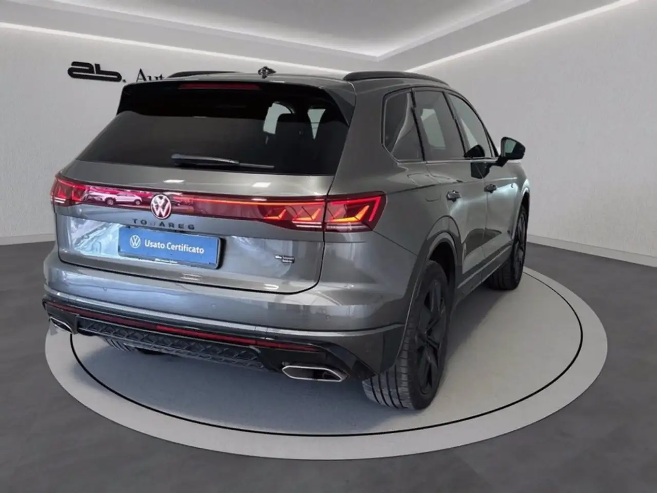 Volkswagen Touareg 3.0 v6 tdi scr r-line 231cv auto 3