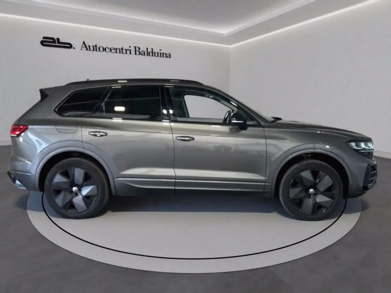 Volkswagen Touareg 3.0 v6 tdi scr r-line 231cv auto 2