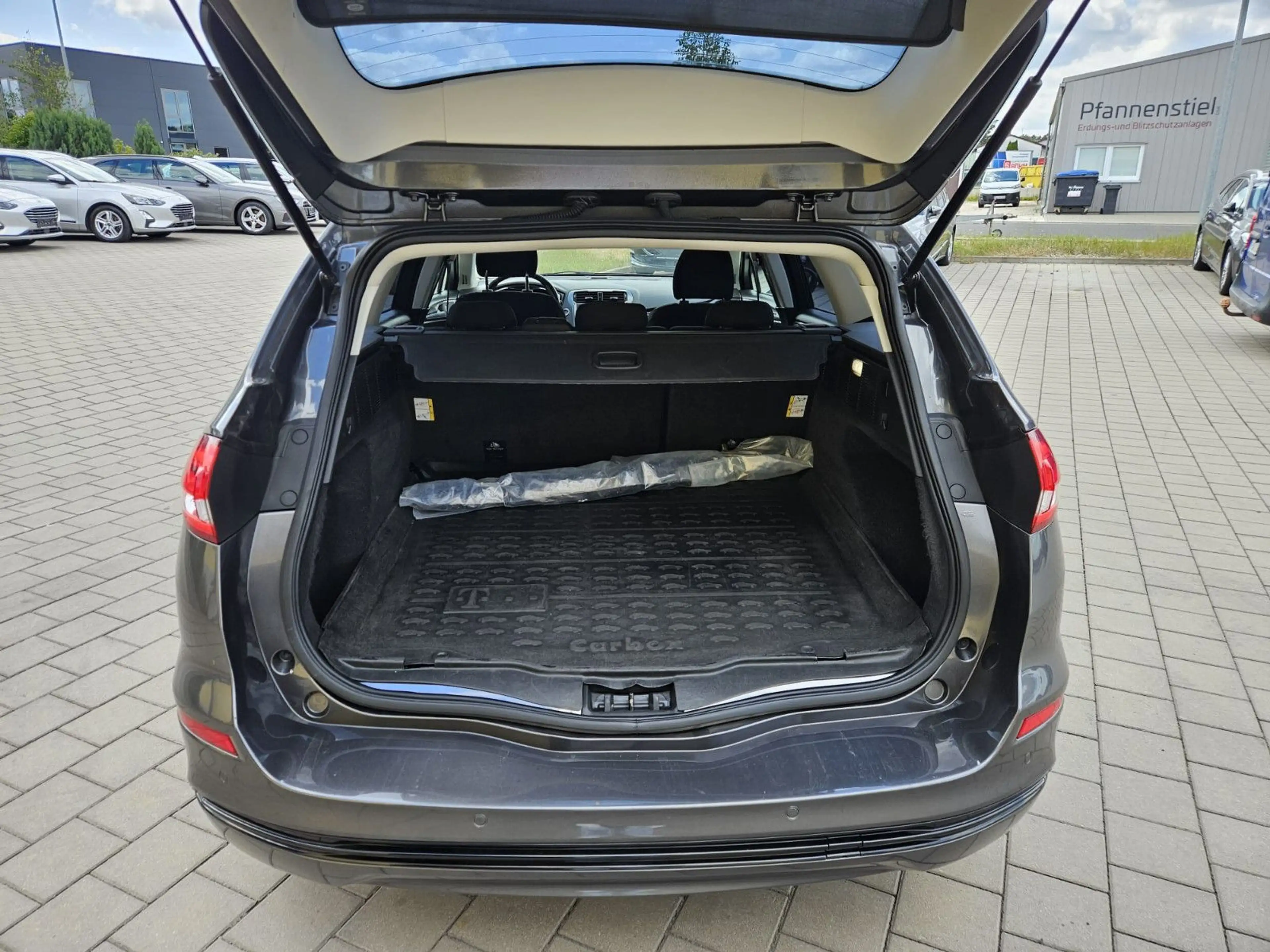 Ford Mondeo Turnier Titanium*1Hand*Android*PDC* — photo 23