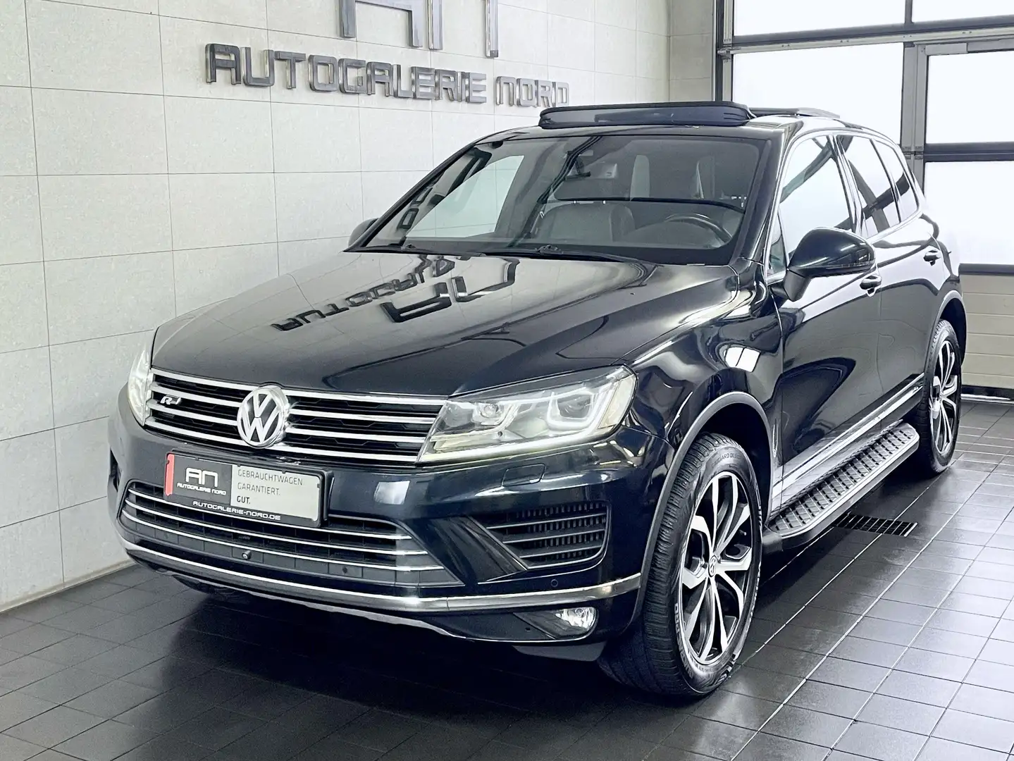 Volkswagen Touareg V6 TDI Terrain Tech 4Motion R Line Blau - 2