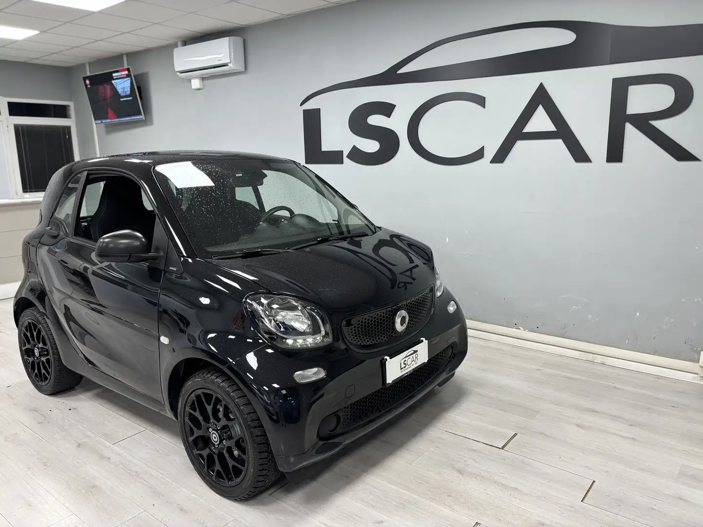smart forTwo 1.0 Passion 71cv twinamic~Unipro~Promo~Finanziamen Nero - 1