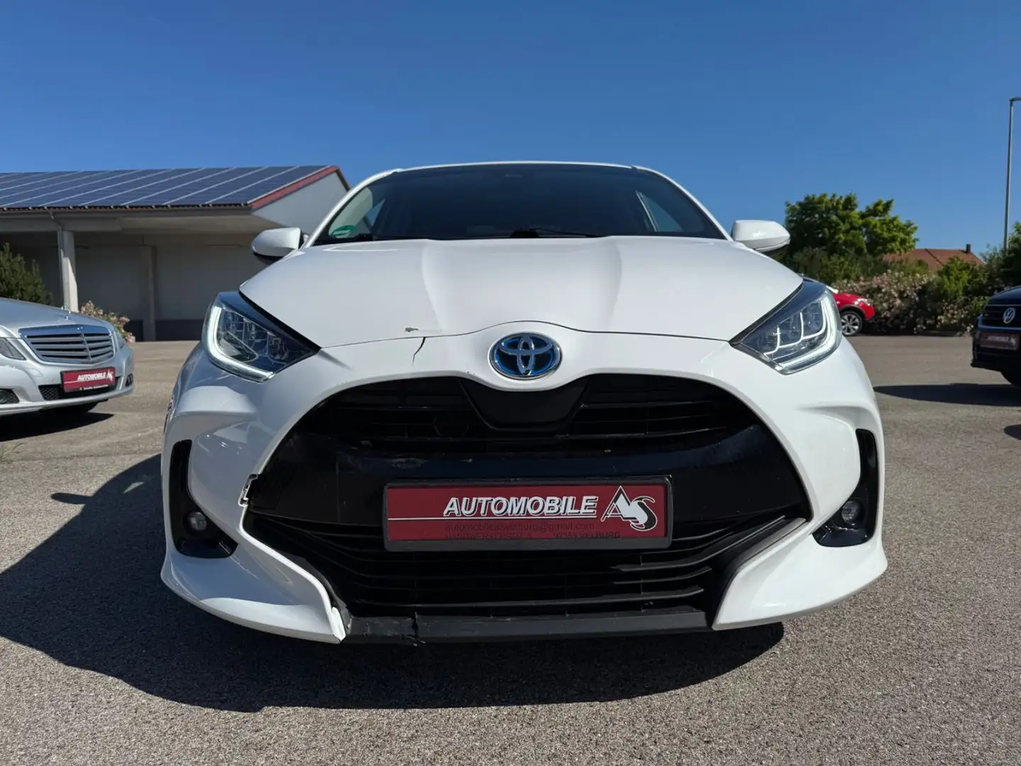Toyota Yaris Hybrid Club Blanc - 2