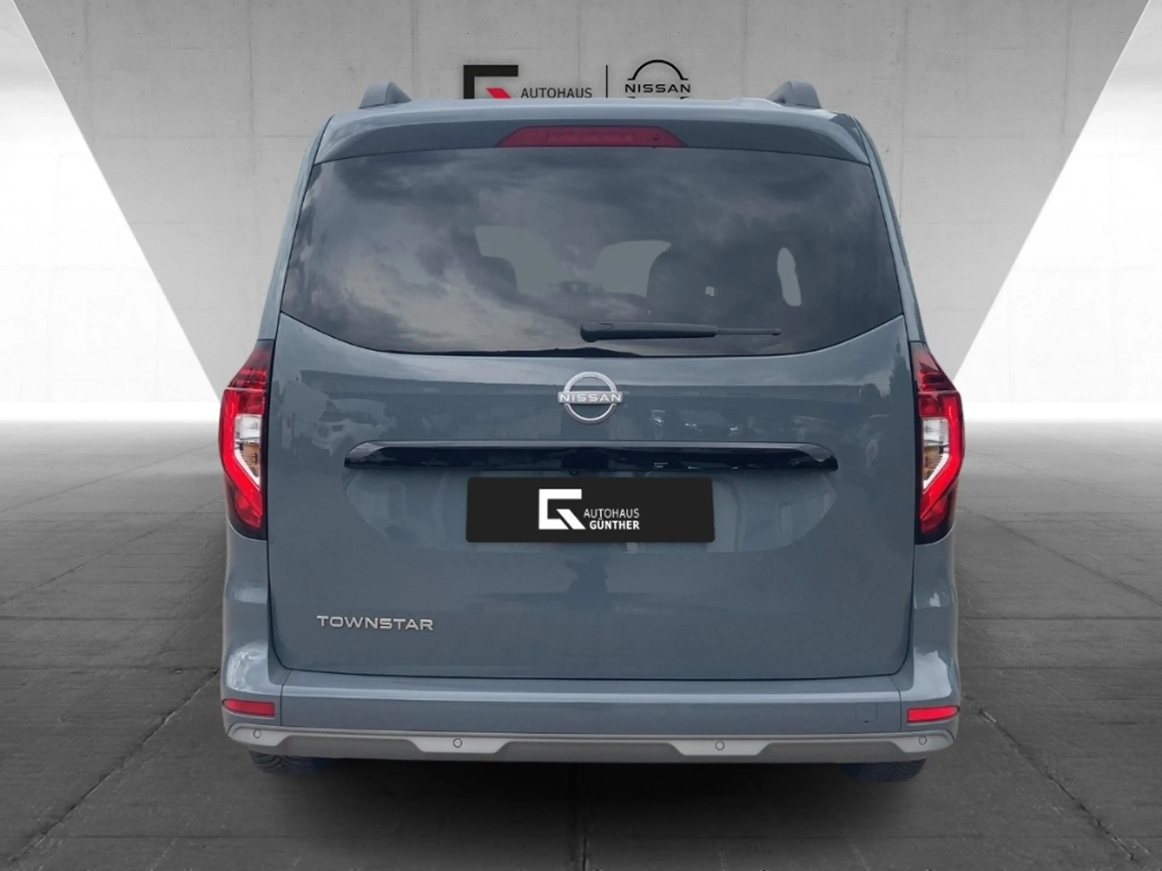Nissan Townstar TEKNA Kombi L2 Automatik/LED/Navi/360°/Assist.Pro — photo 3