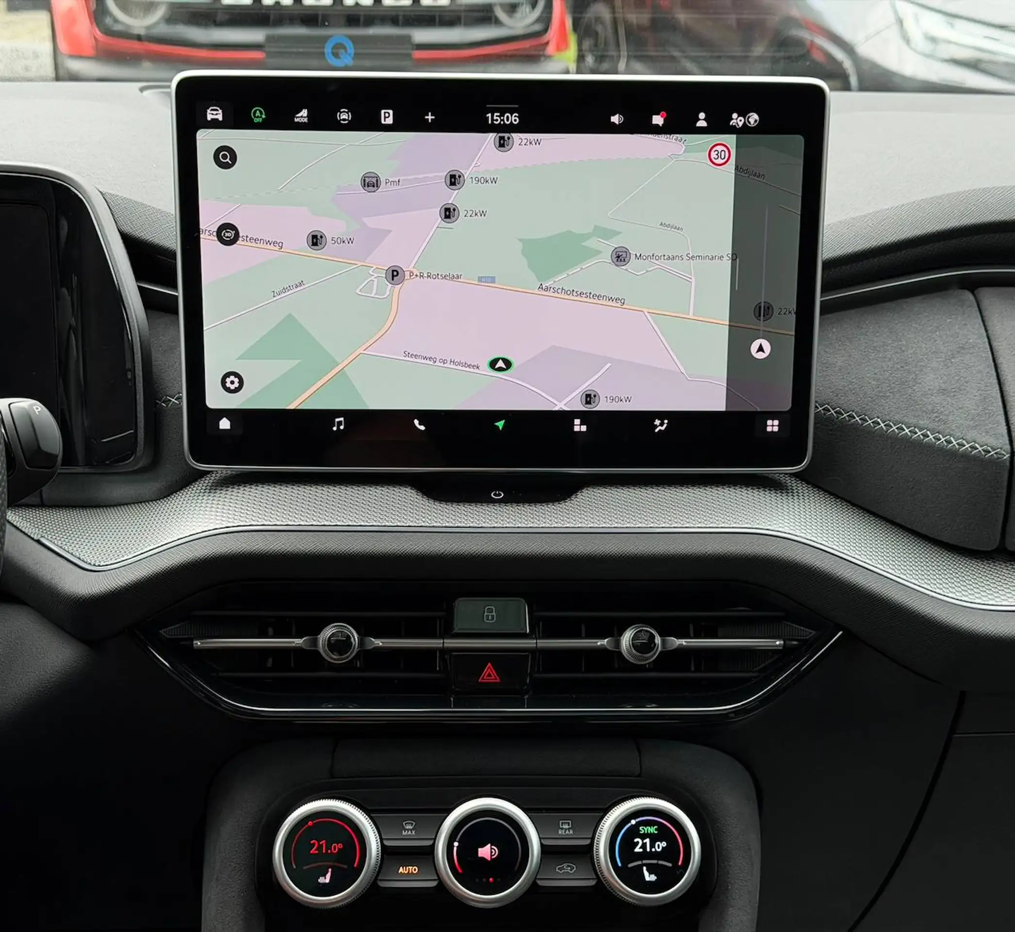 Skoda Kodiaq MHEV SPORTLINE PANO CANTON CAMERA CARPLAY SFEERVERLICHTING MEMORY SEATS — 18/19