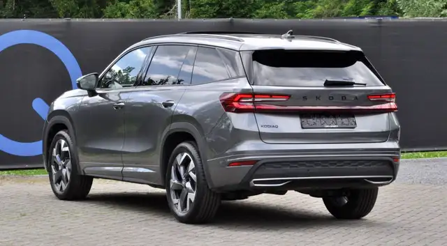 Skoda Kodiaq view 3