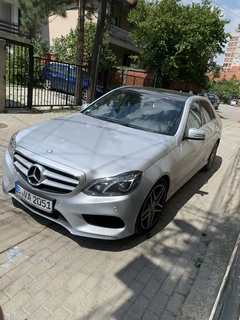 Mercedes-Benz E 300 - 2