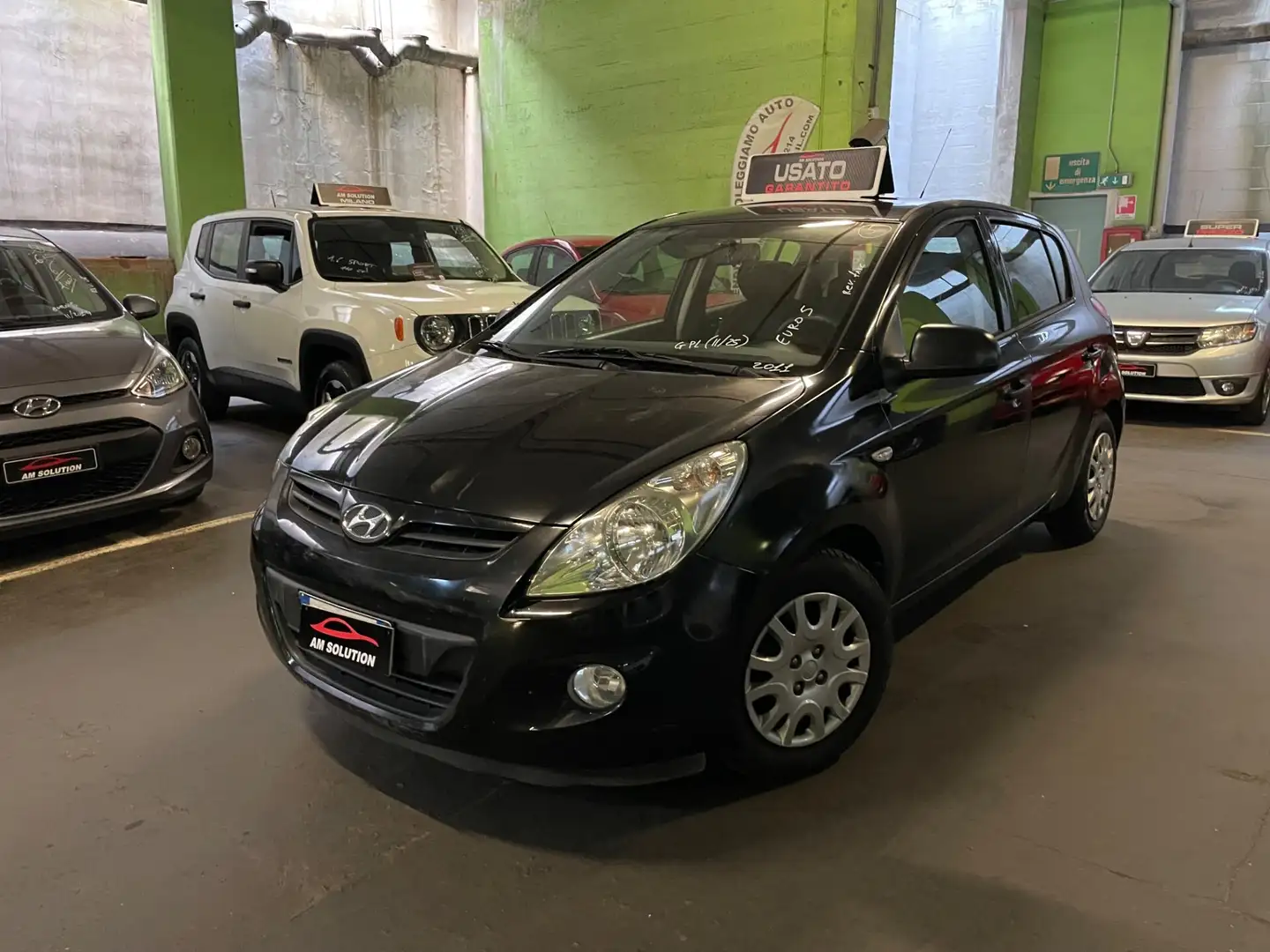 Hyundai i20 i20 1.2 Neopatentati Euro 5 Noir - 1