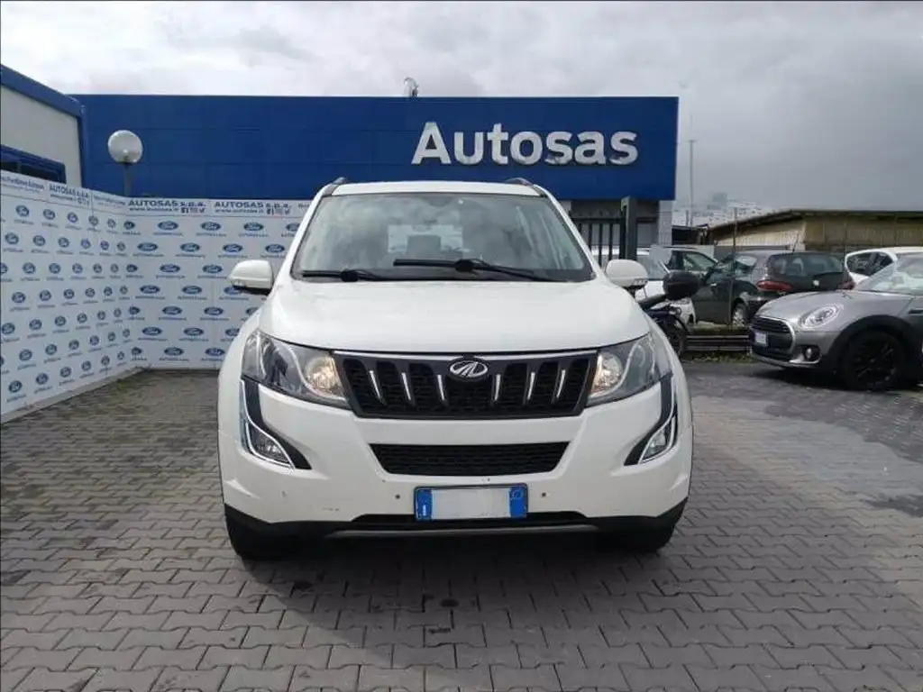 Mahindra XUV500