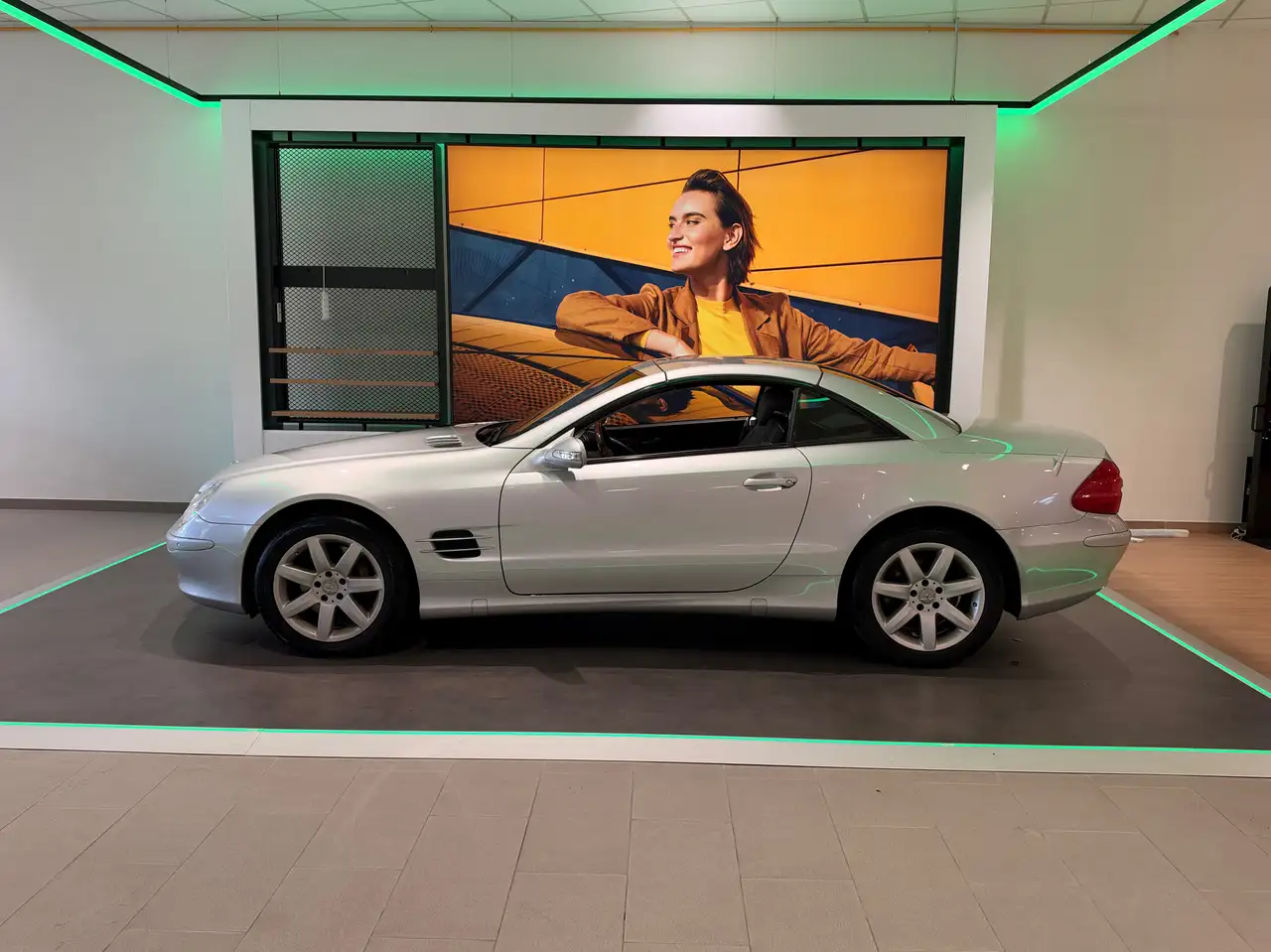 Mercedes-Benz SL 500 SL500 Edition A — photo 1 of 30