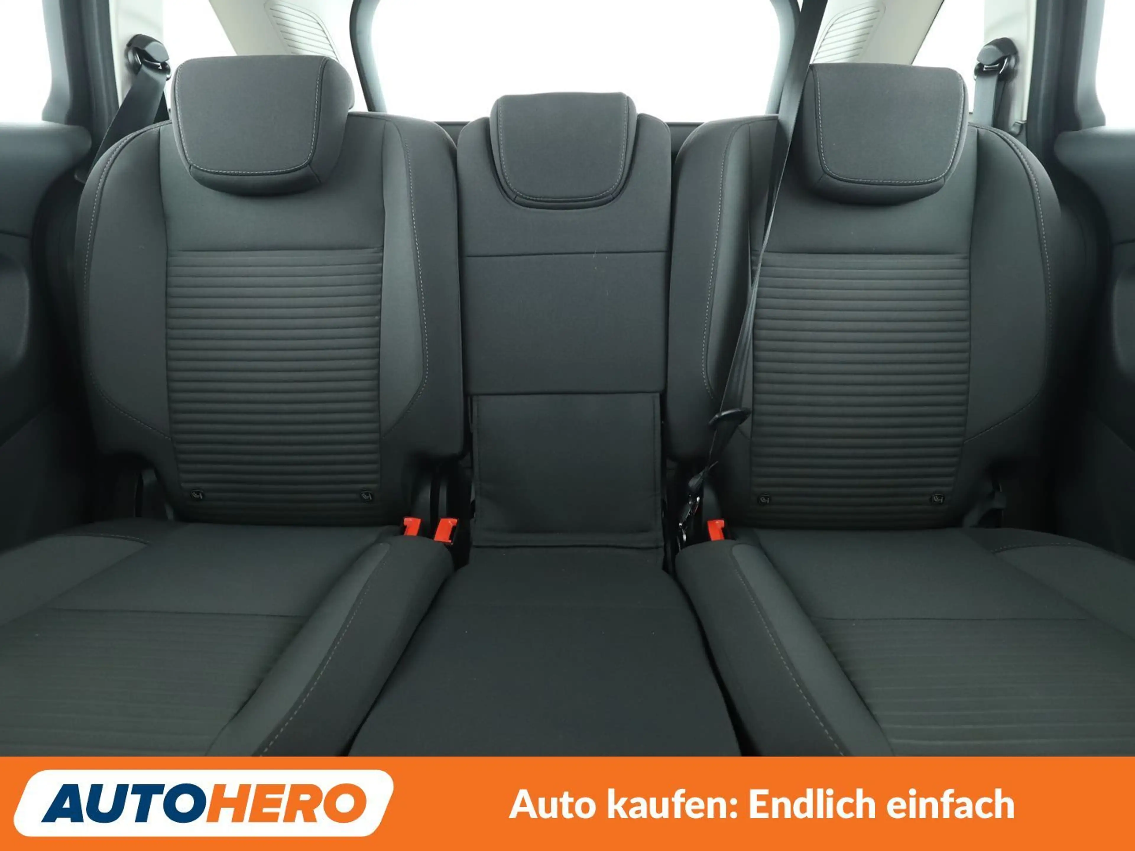 Ford Grand C-Max 1.0 EcoBoost Titanium*NAVI*PDC*SHZ*KLIMA*TEMPO* — photo 15