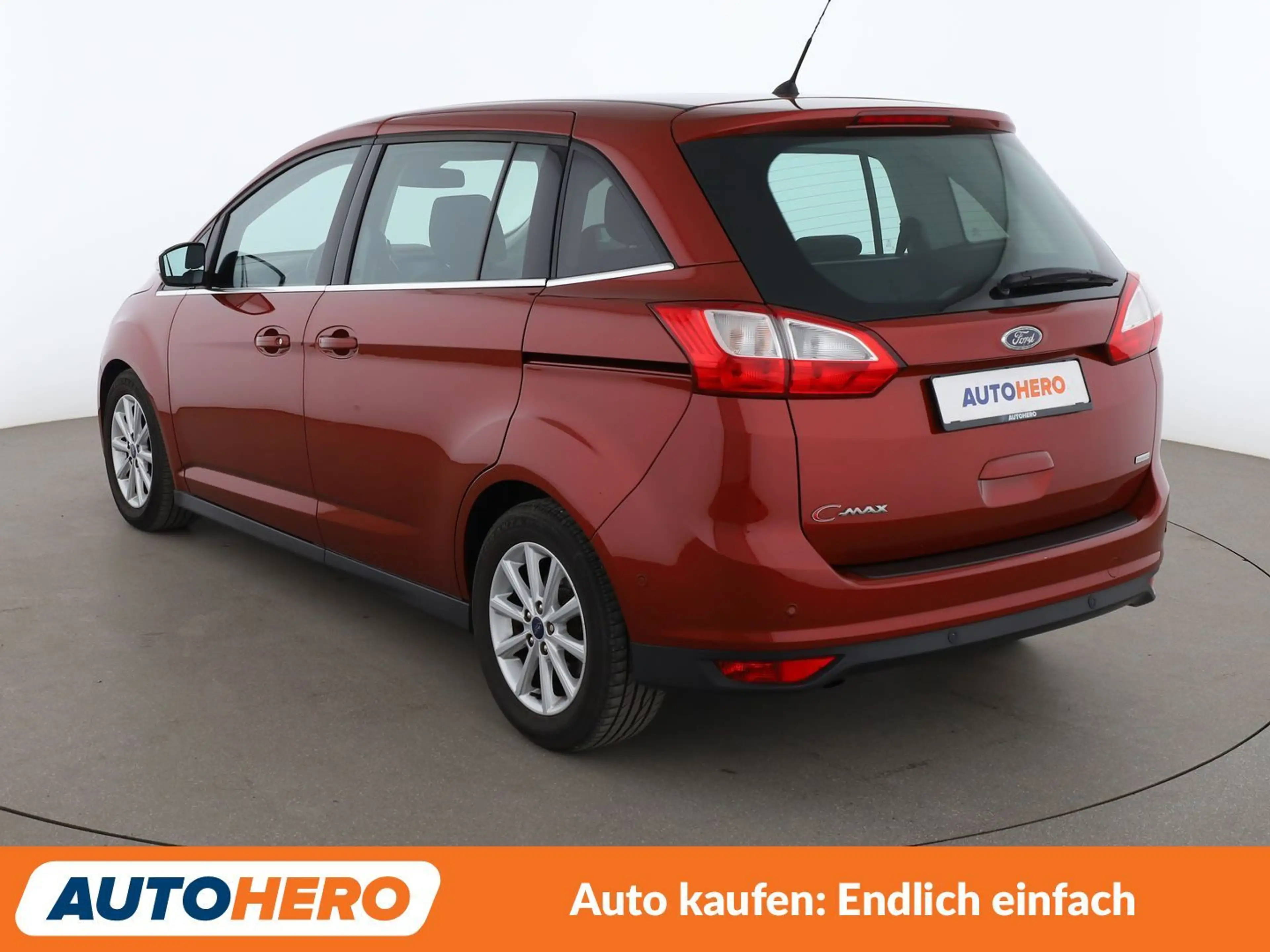 Ford Grand C-Max 1.0 EcoBoost Titanium*NAVI*PDC*SHZ*KLIMA*TEMPO* — photo 4