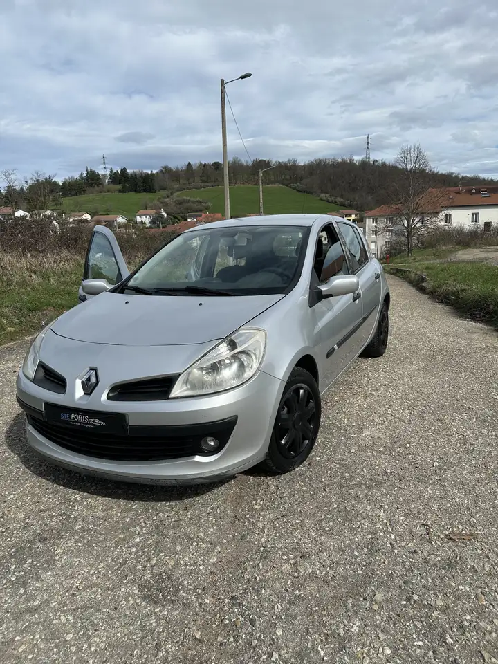 Renault Clio 1.4 16V 100 Dynamique