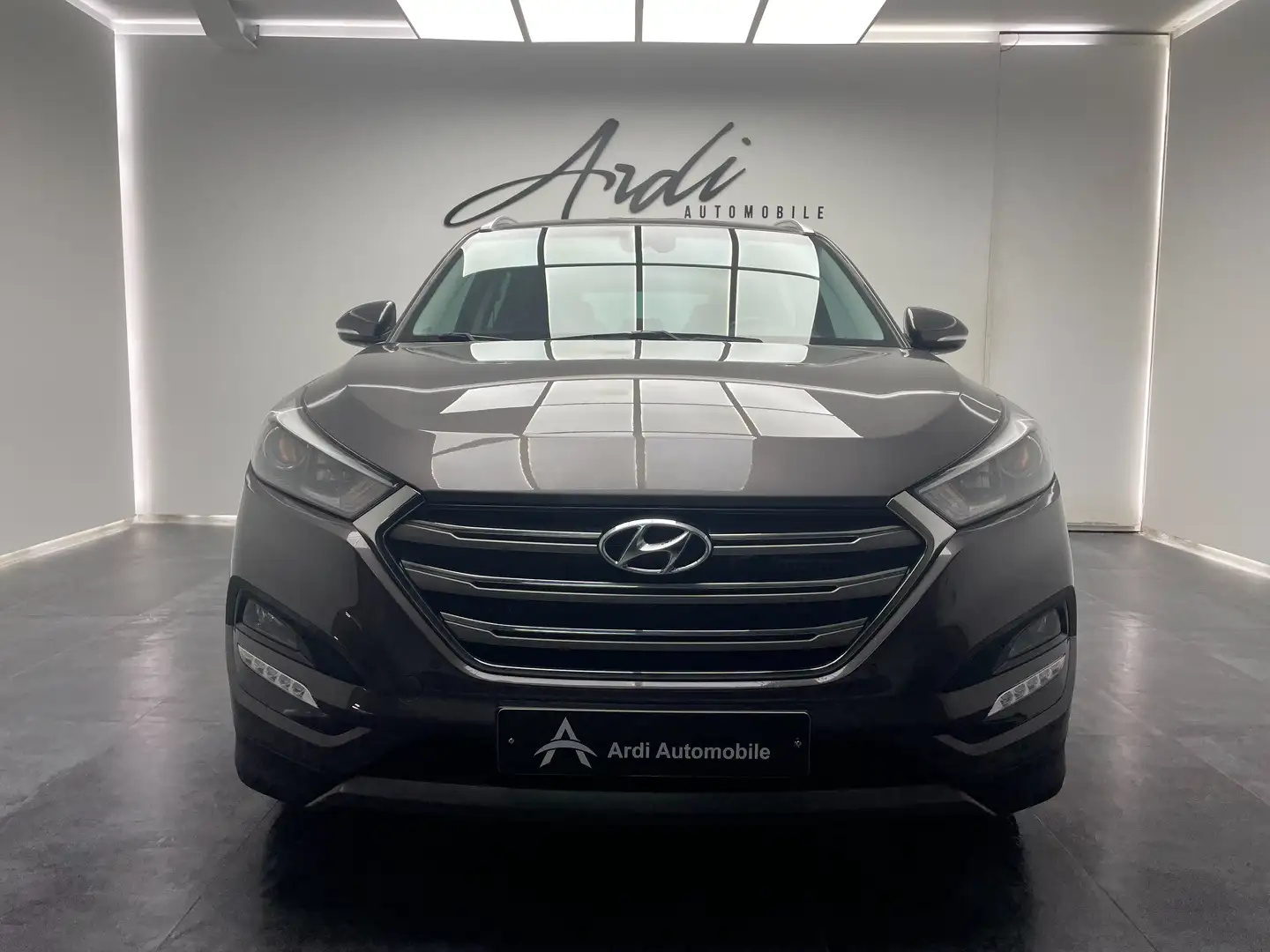 Hyundai TUCSON 1.7CRDi 2WD Premium ISG DCT*CAMERA*1 PROP*GARANTIE Bruin - 2