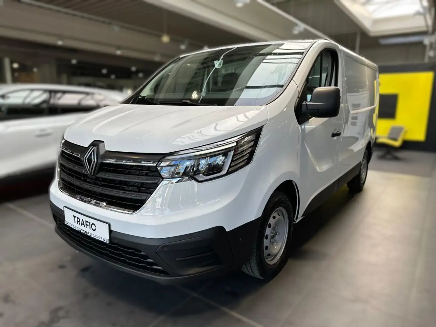 Renault Trafic Komfort L1H1 2,8t dCi 130 PS Blanc - 1