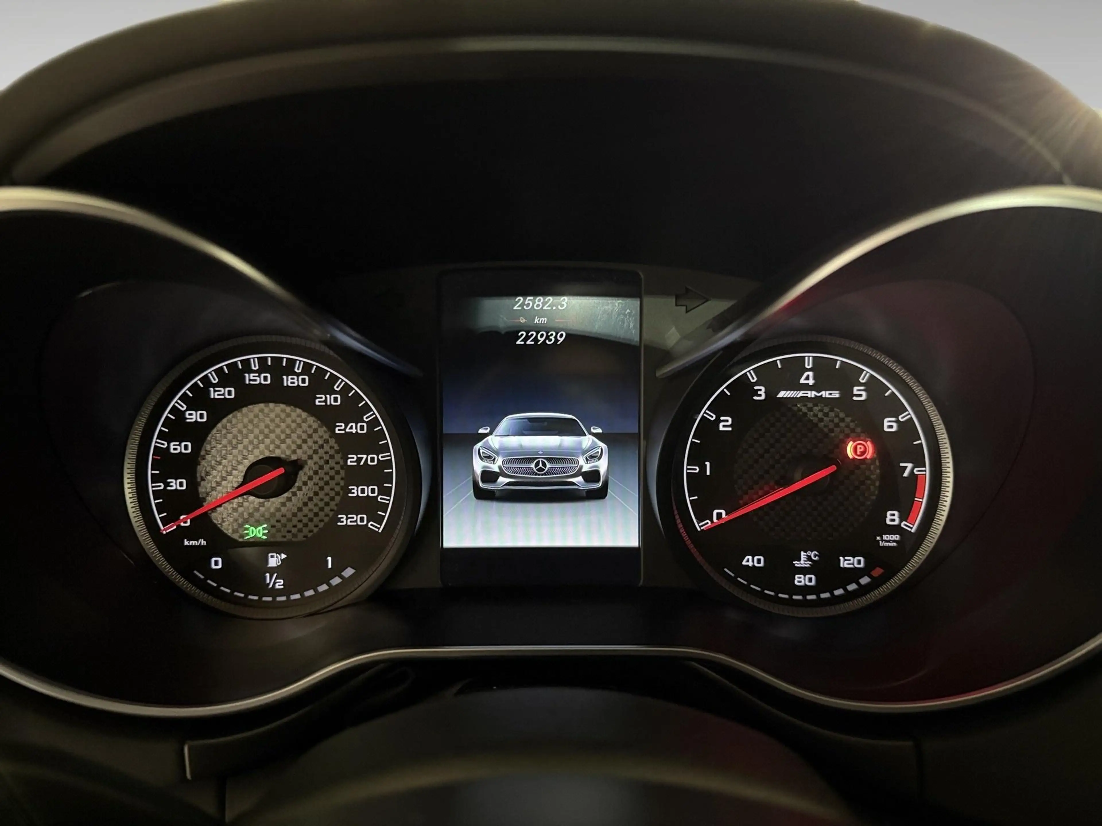 Mercedes-Benz AMG GT 4.0 340kW — photo 2