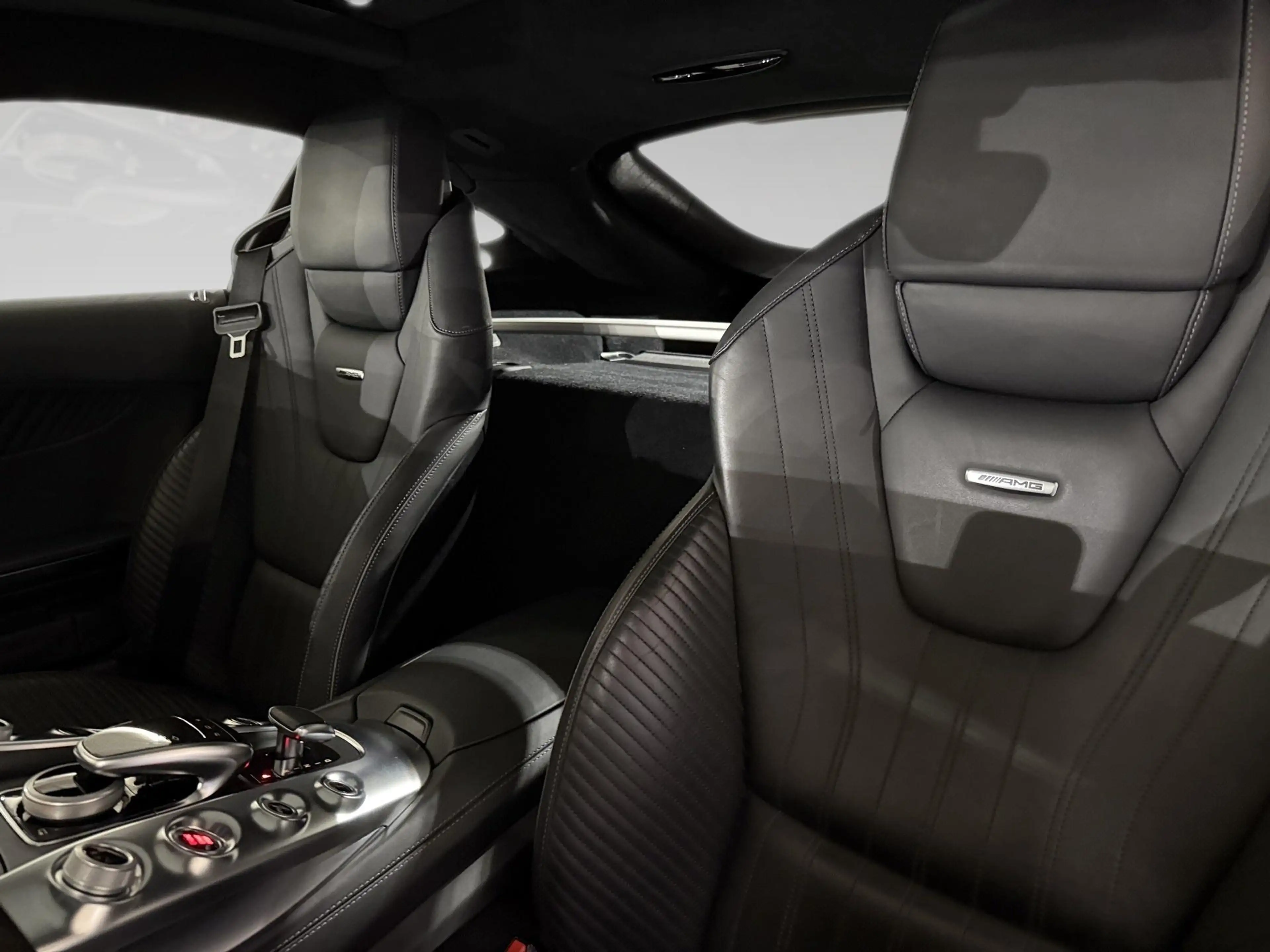 Mercedes-Benz AMG GT 4.0 340kW — photo 8