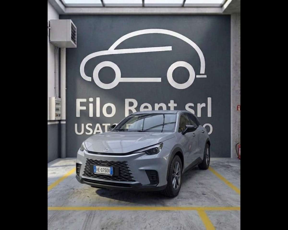 Lexus LBX 1.5 Hybrid Class