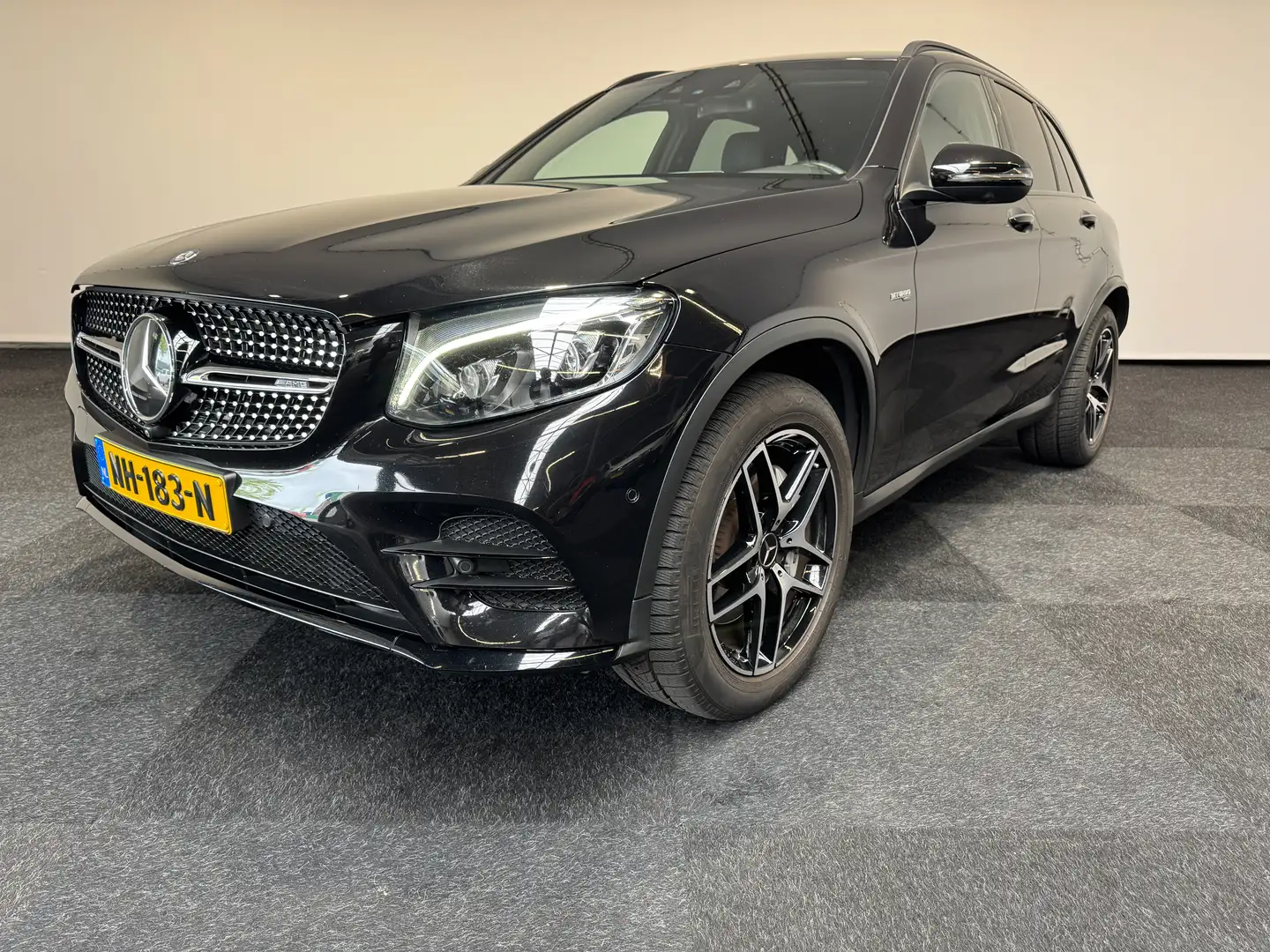 Mercedes-Benz GLC 43 AMG GLC 43 AMG 4MATIC Zwart - 1
