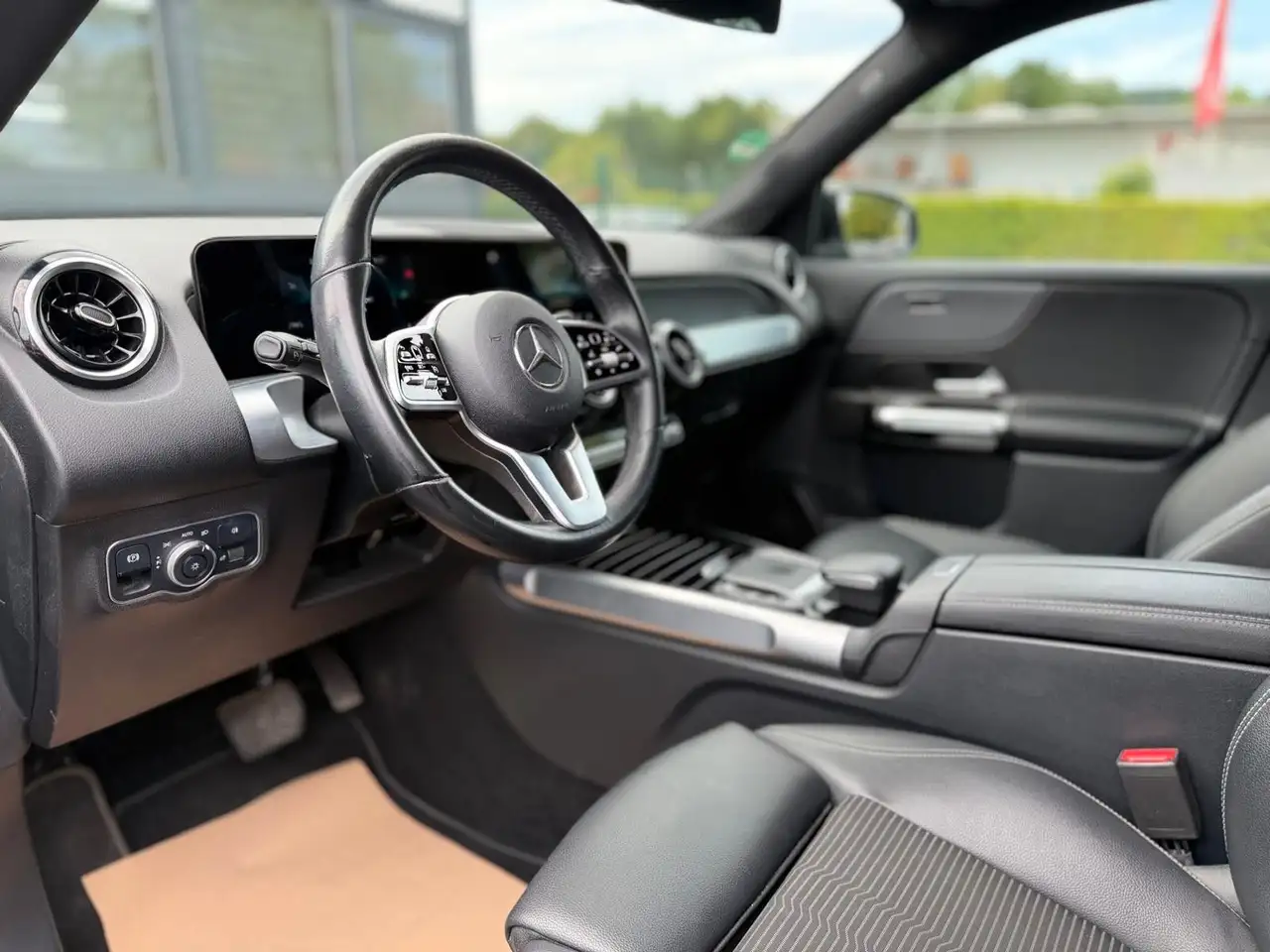 Mercedes-Benz GLB Cam,8x Fach Bereifung, Ambiente, SHZ,AHK, миниатюра 10