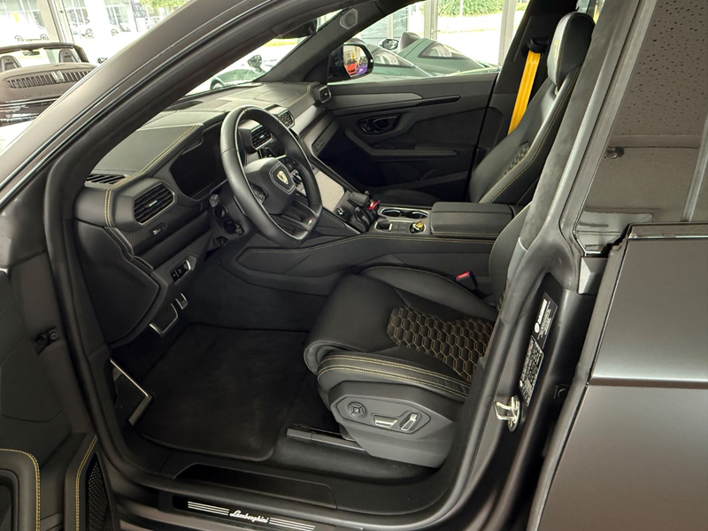 Lamborghini Urus S MATT-LACK/PANO/B&O/STYLE/NIGHTVISION/ — photo 13