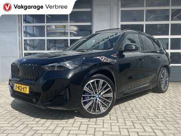 xDrive30 Launch Edition 67 kWh | SoH 96.3% | Luxe