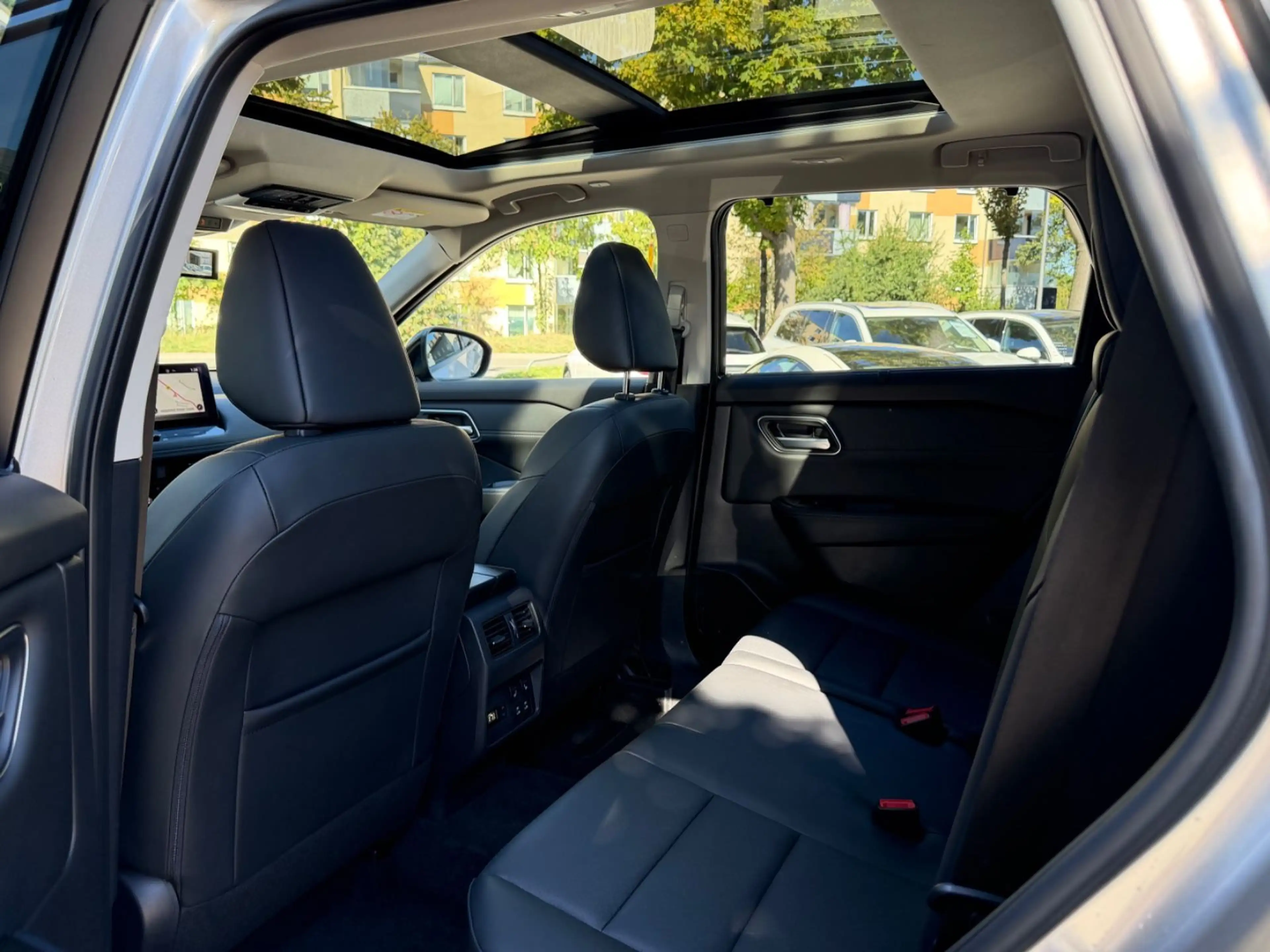 Nissan X-Trail Tekna 1.5 VC-T e-4ORCE/Pano/Kam./LED/20" — photo 10