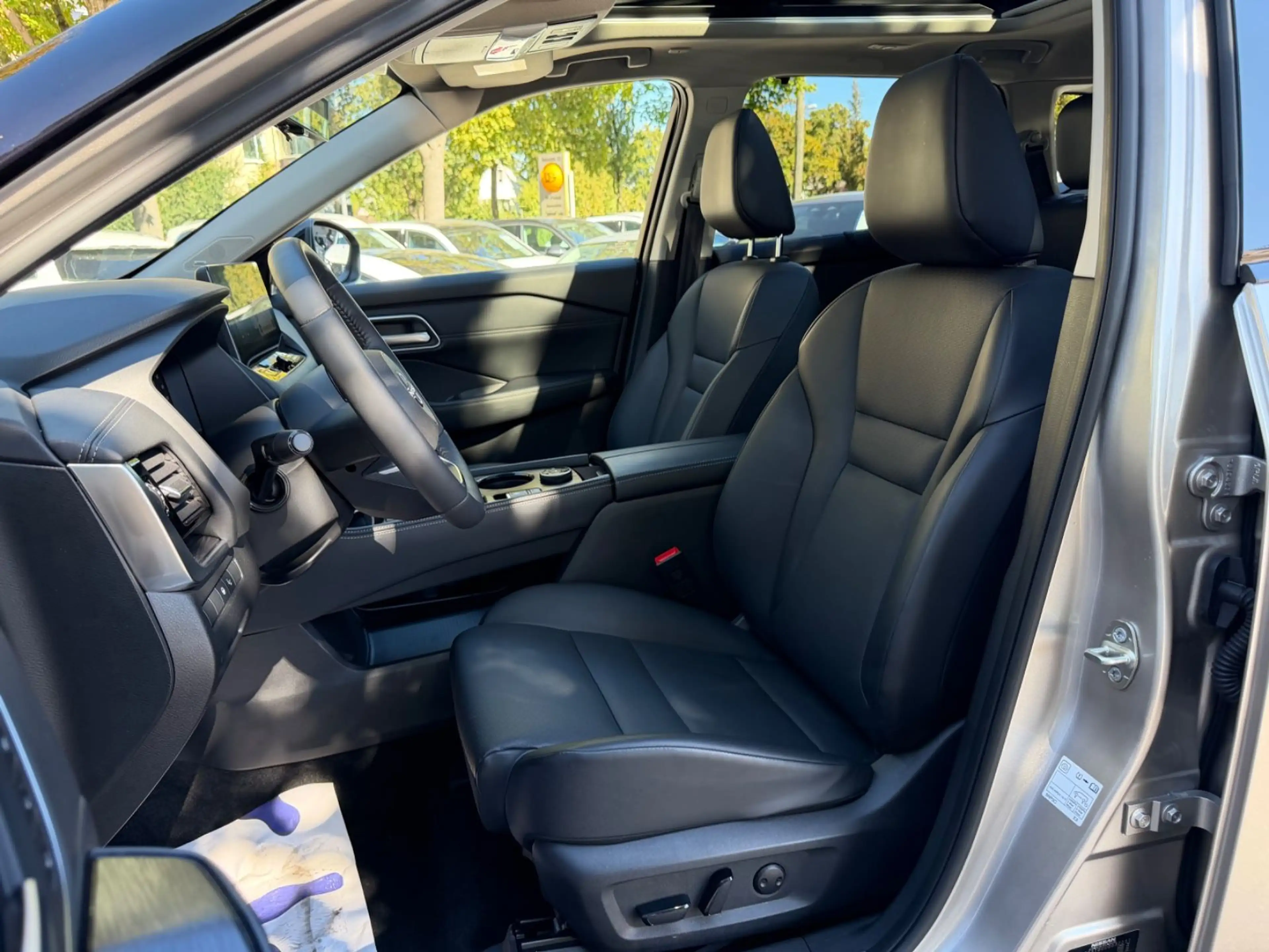 Nissan X-Trail Tekna 1.5 VC-T e-4ORCE/Pano/Kam./LED/20" — photo 9