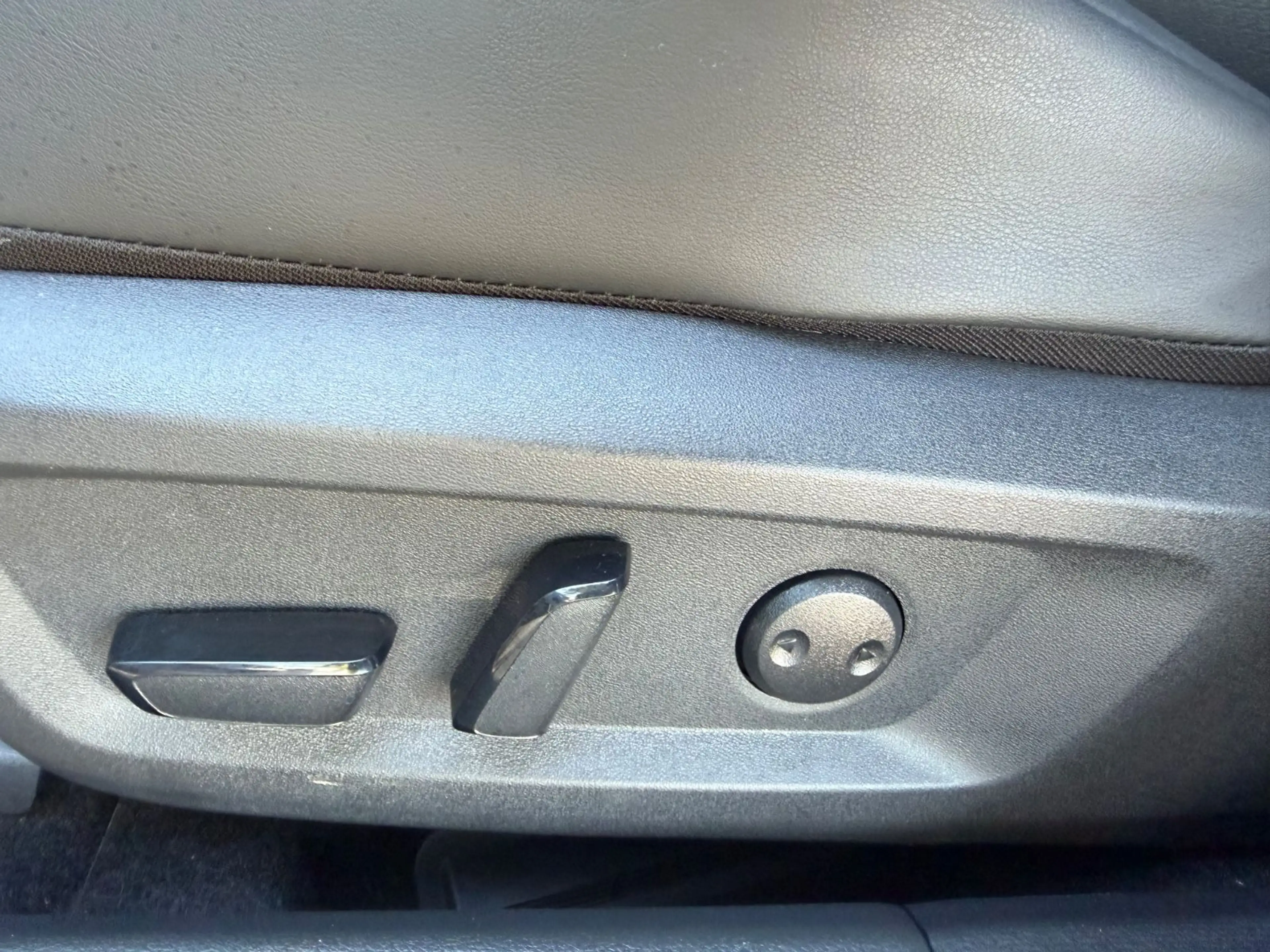 Nissan X-Trail Tekna 1.5 VC-T e-4ORCE/Pano/Kam./LED/20" — photo 15