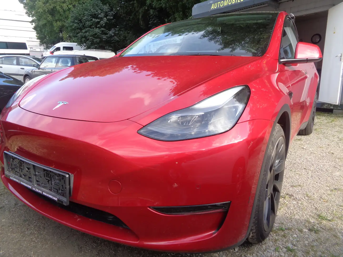 Tesla Model Y Long Range AWD 75kWh Rot - 1