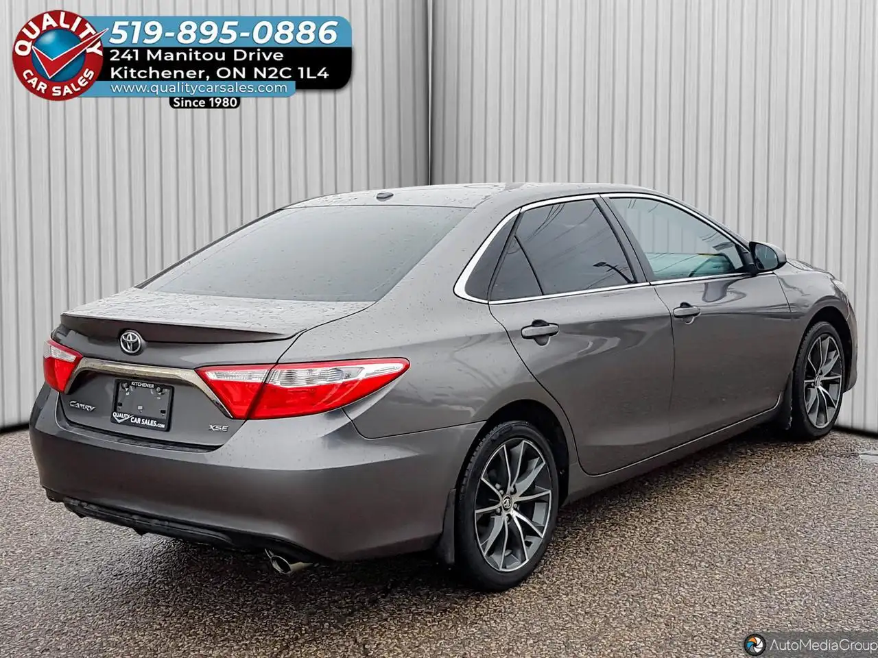 Toyota Camry снимка Toyota Camry