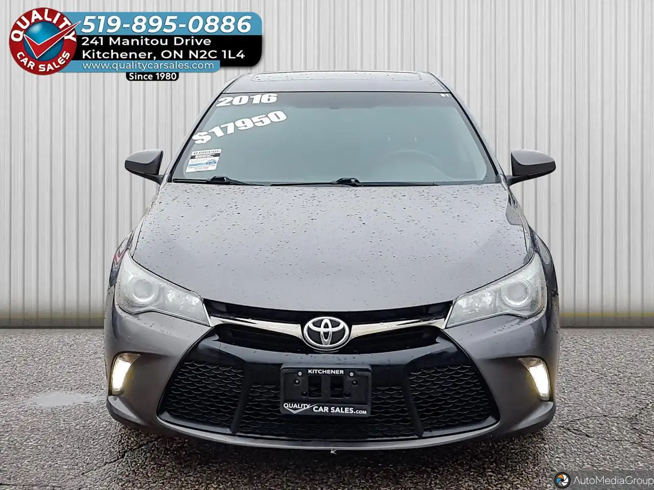 Toyota Camry снимка Toyota Camry