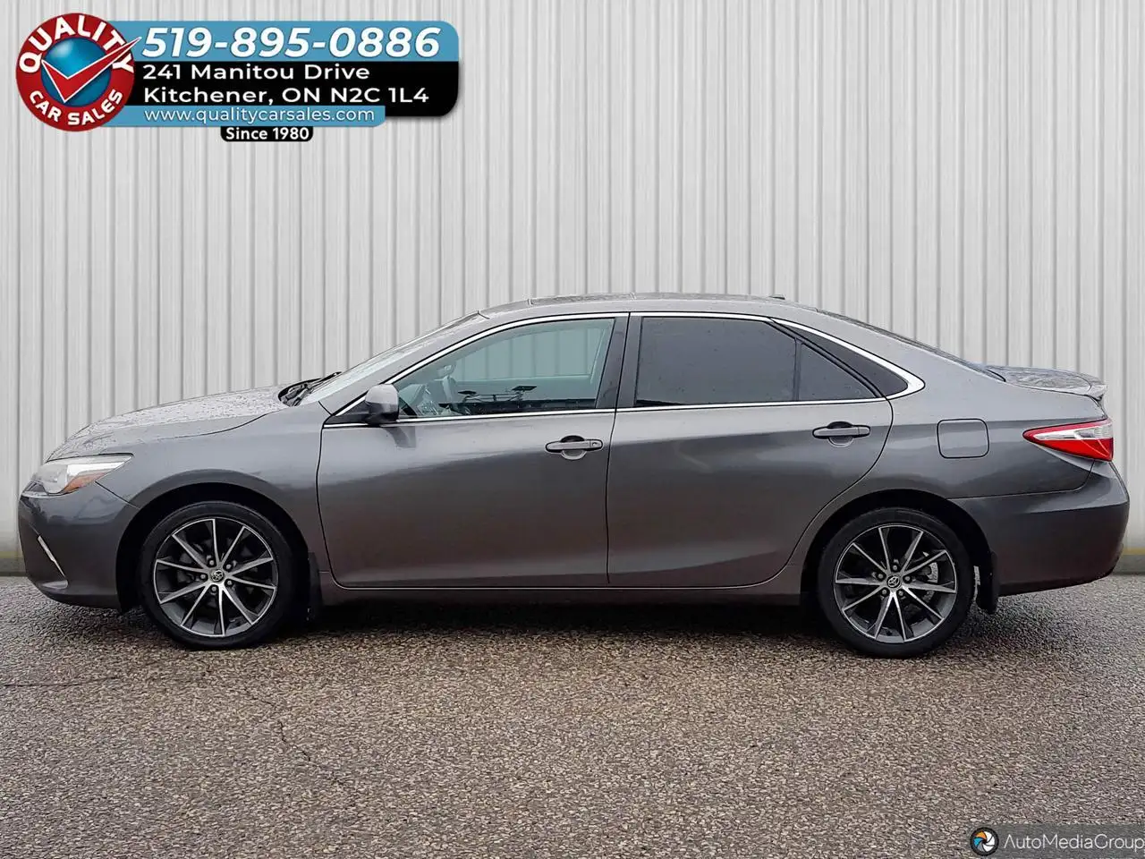 Toyota Camry снимка Toyota Camry