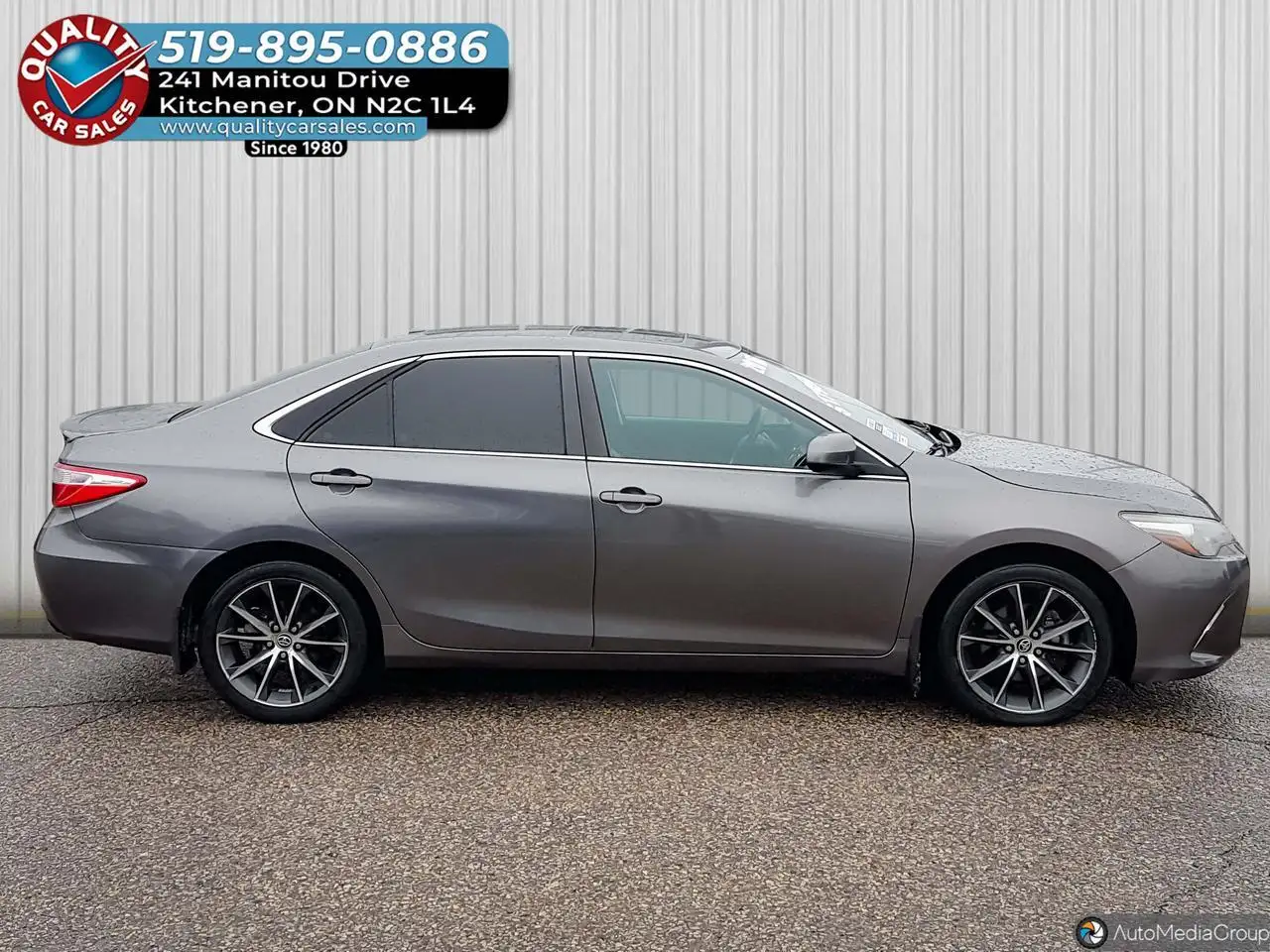 Toyota Camry снимка Toyota Camry